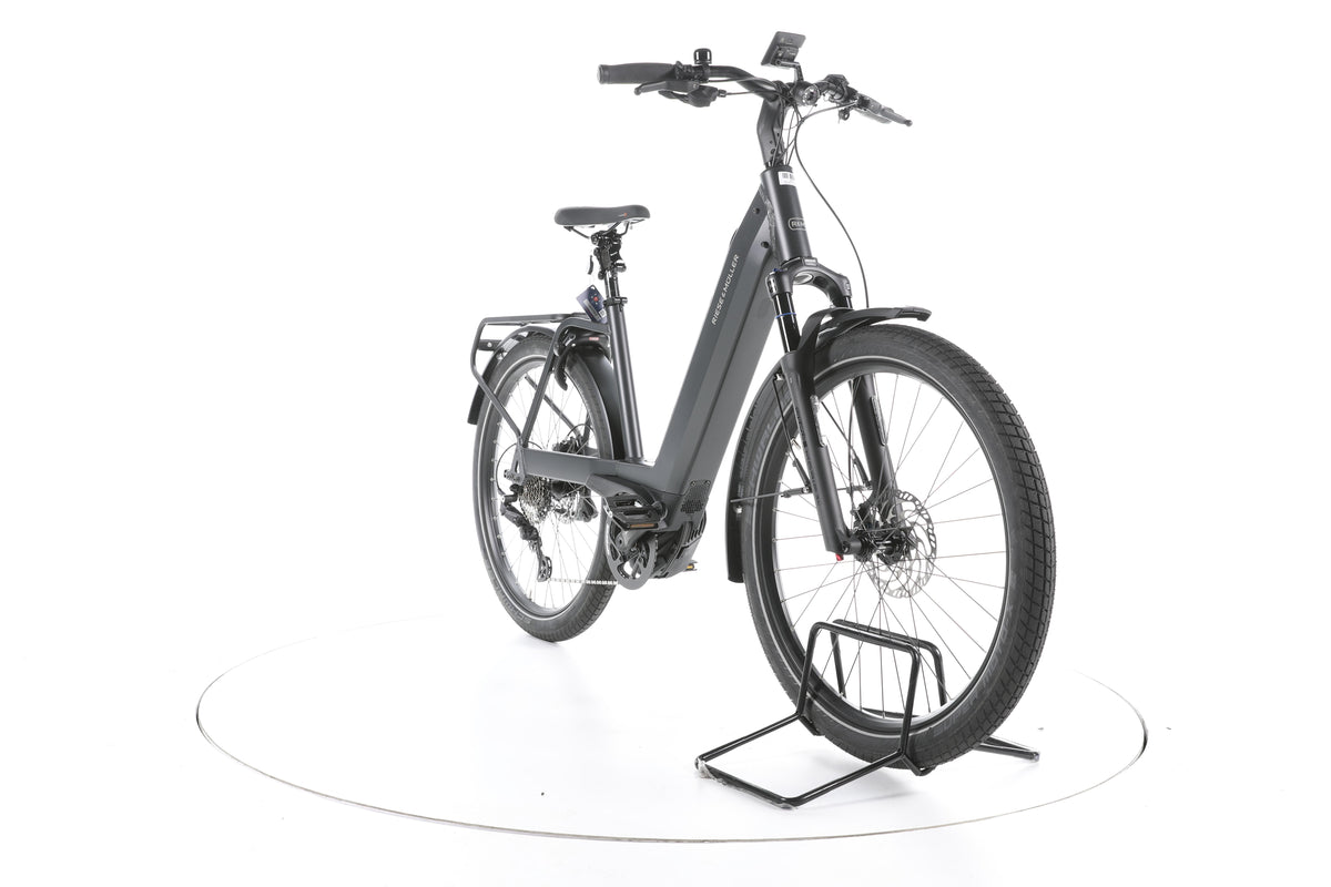 Riese & Müller Nevo 4GT touring Trekking E-Bike Tiefeinsteiger - Image 3