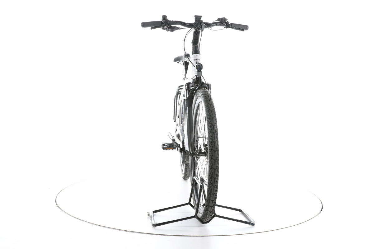 KTM Macina Style 720 Trekking E-Bike - Image 4