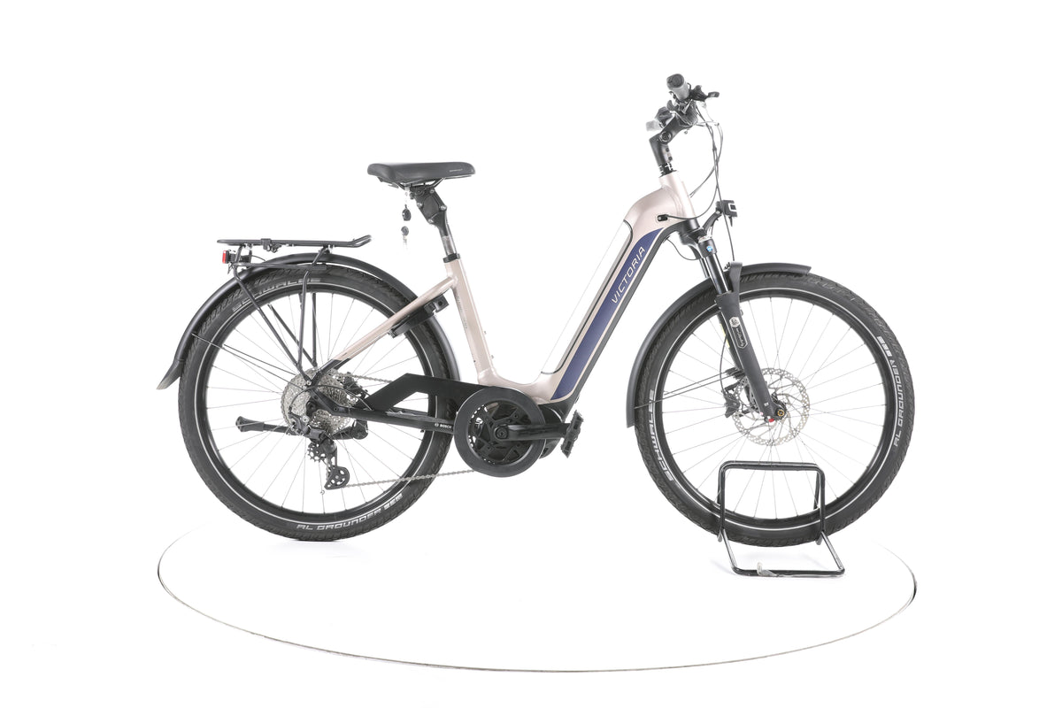 Victoria eAdventure Trekking E-Bike Tiefeinsteiger - Image 1