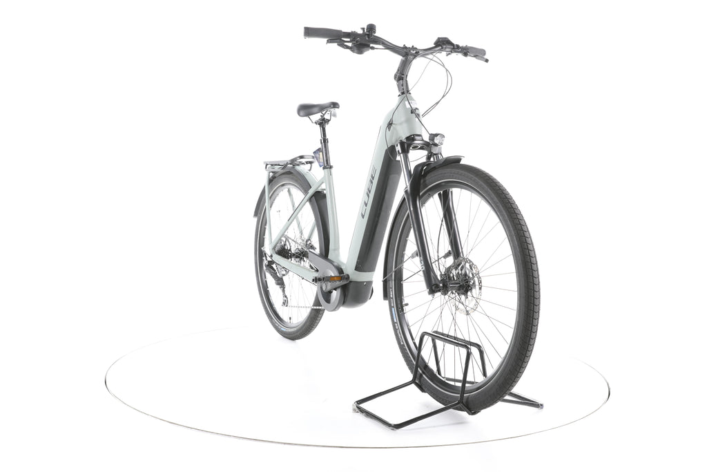 Cube Kathmandu Hybrid ONE 750 Trekking E-Bike Tiefeinsteiger 2024 - Image 3