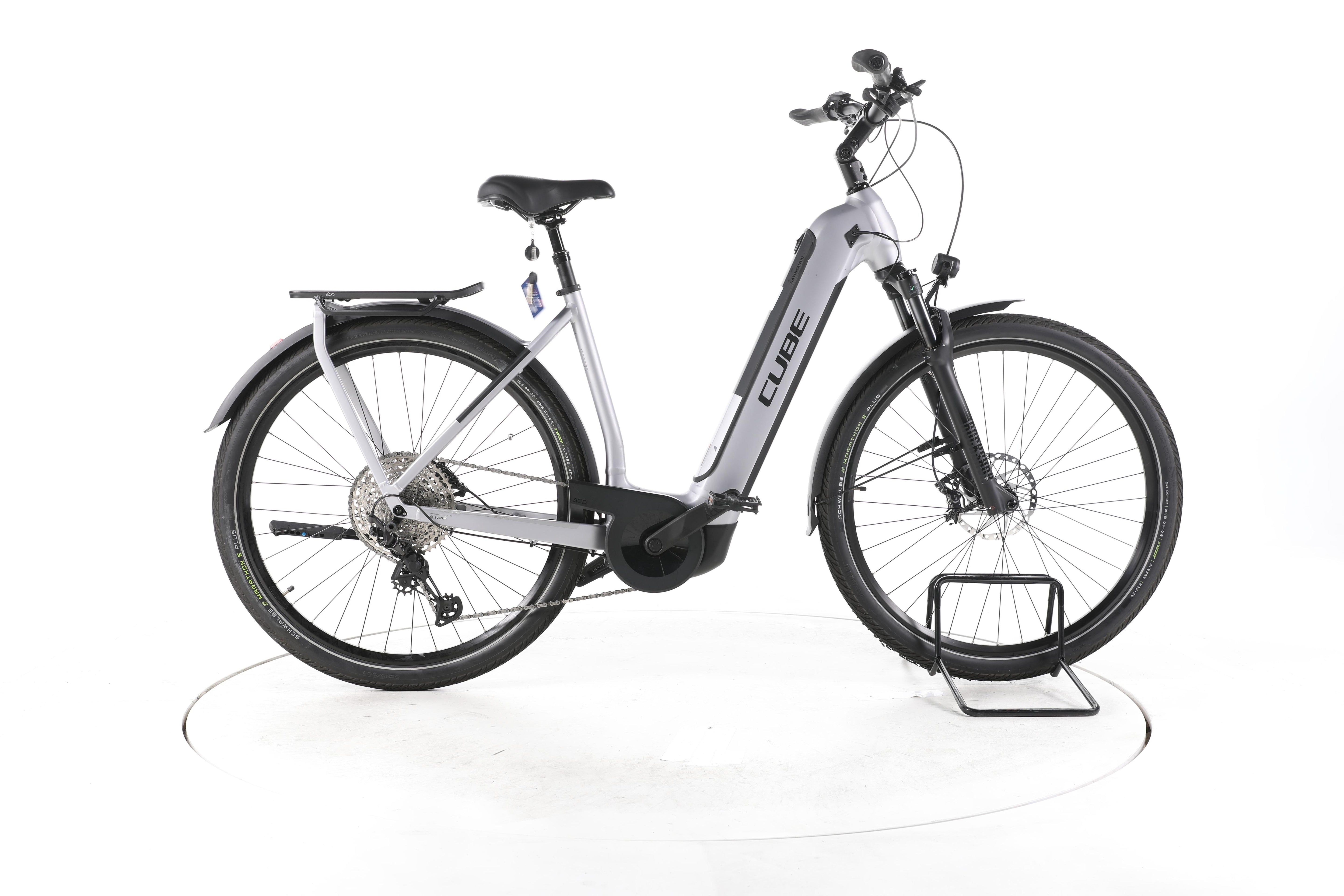 Cube Kathmandu Hybrid SLX Trekking E-Bike Tiefeinsteiger 2024 - Image 1