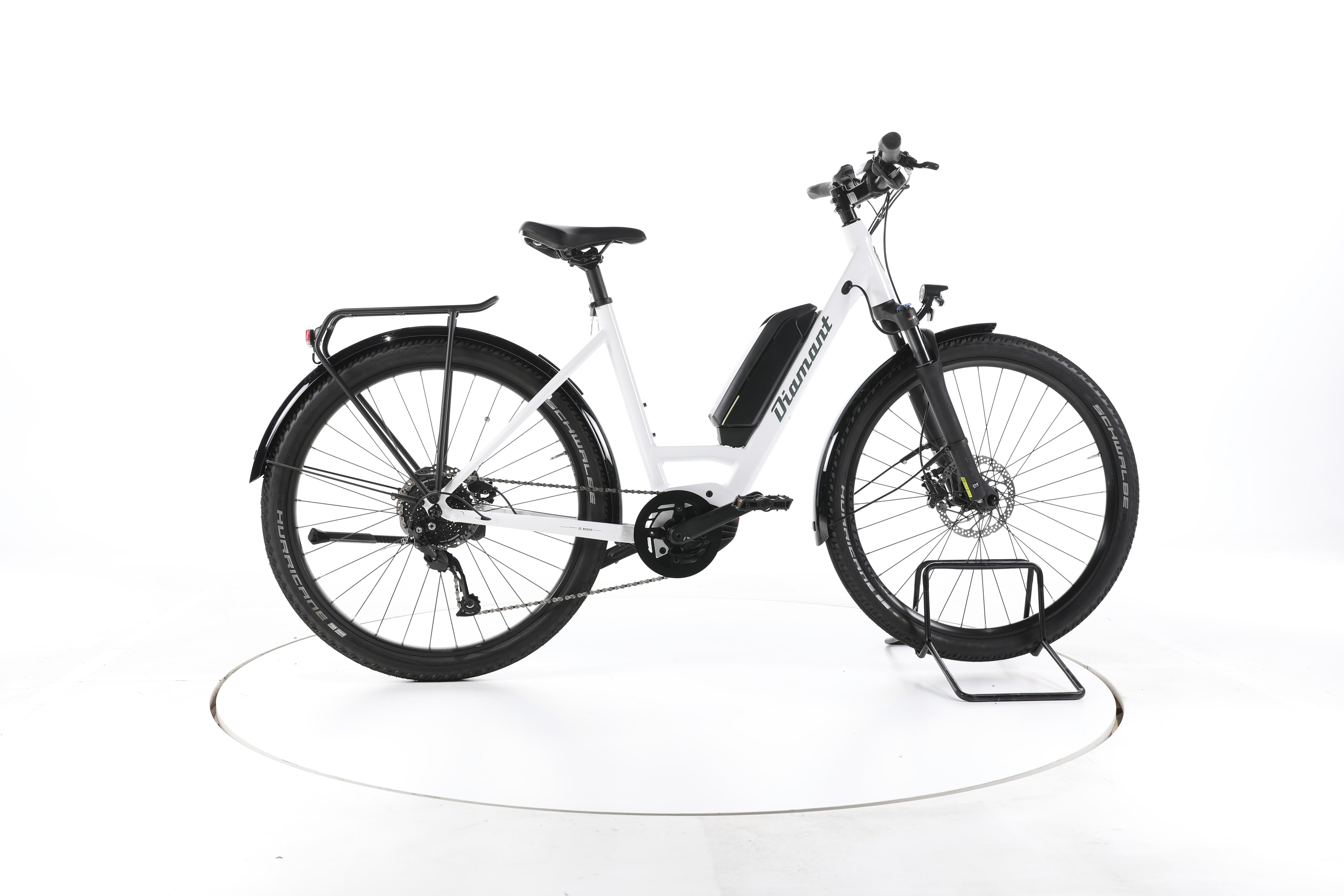 Diamant Zing+ Gen 1 Trekking E-Bike Tiefeinsteiger - Image 1