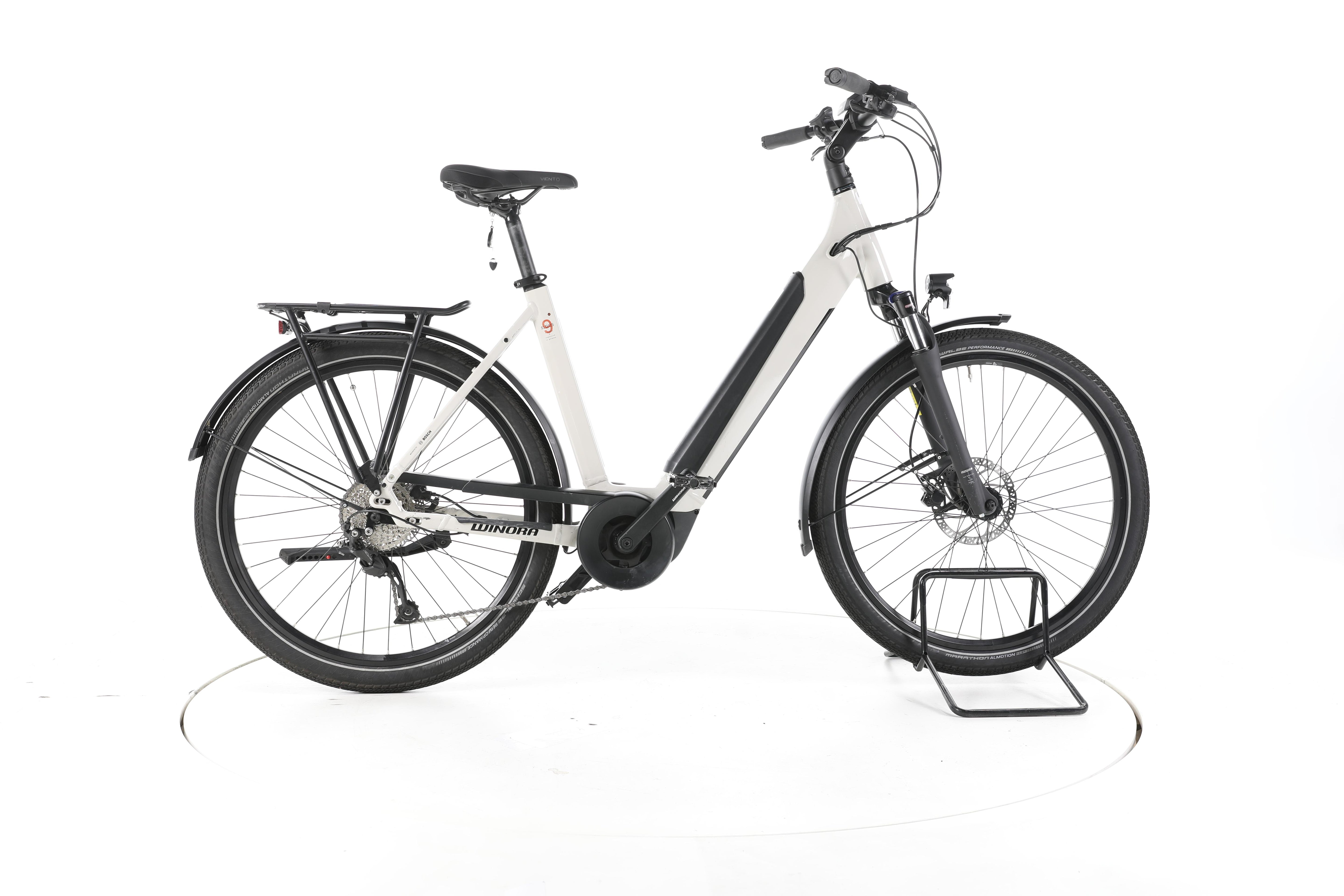 Winora Sinus 9 Trekking E-Bike Tiefeinsteiger - Image 1