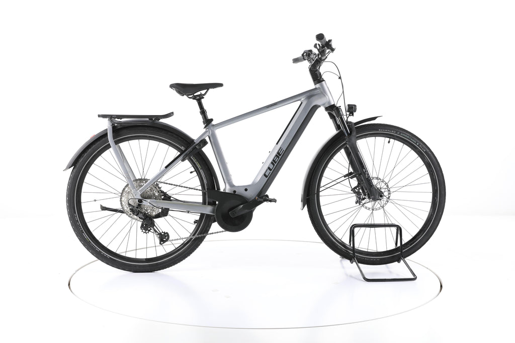 Cube Kathmandu Hybrid SLX Trekking E-Bike - Image 1