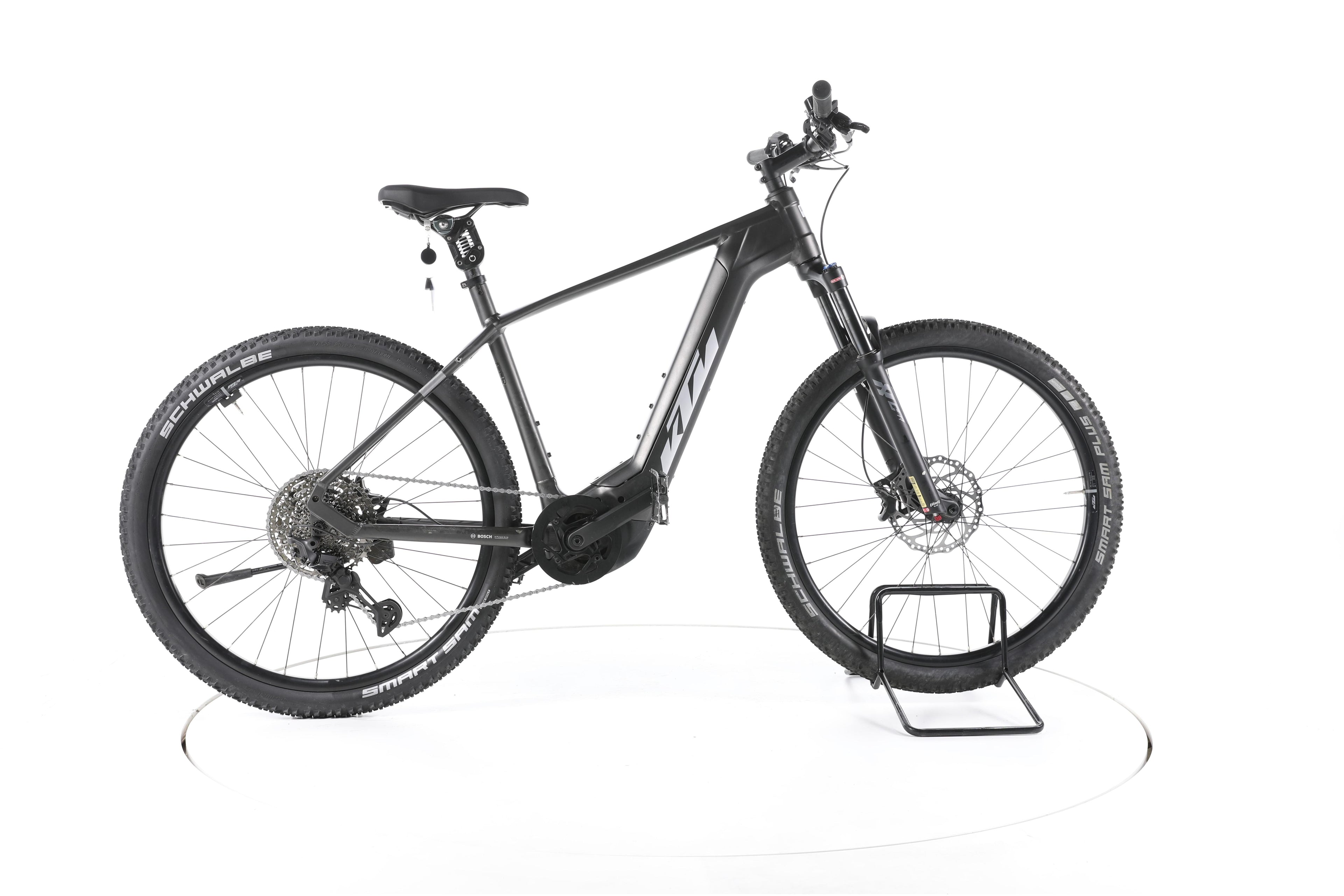 KTM Macina Team E-Bike 2023 - Image 1