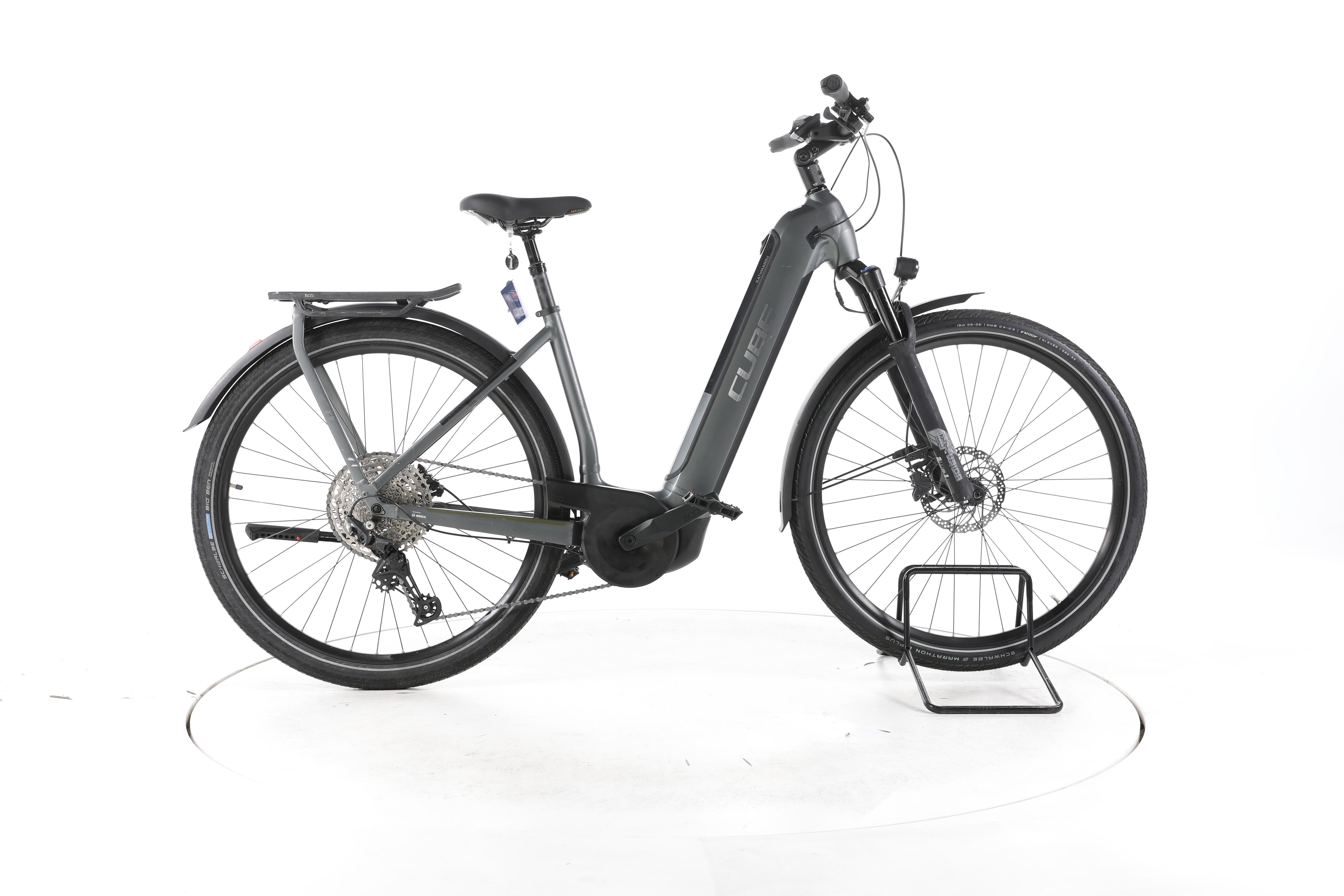 Cube Kathmandu Hybrid Pro Trekking E-Bike Tiefeinsteiger - Image 1