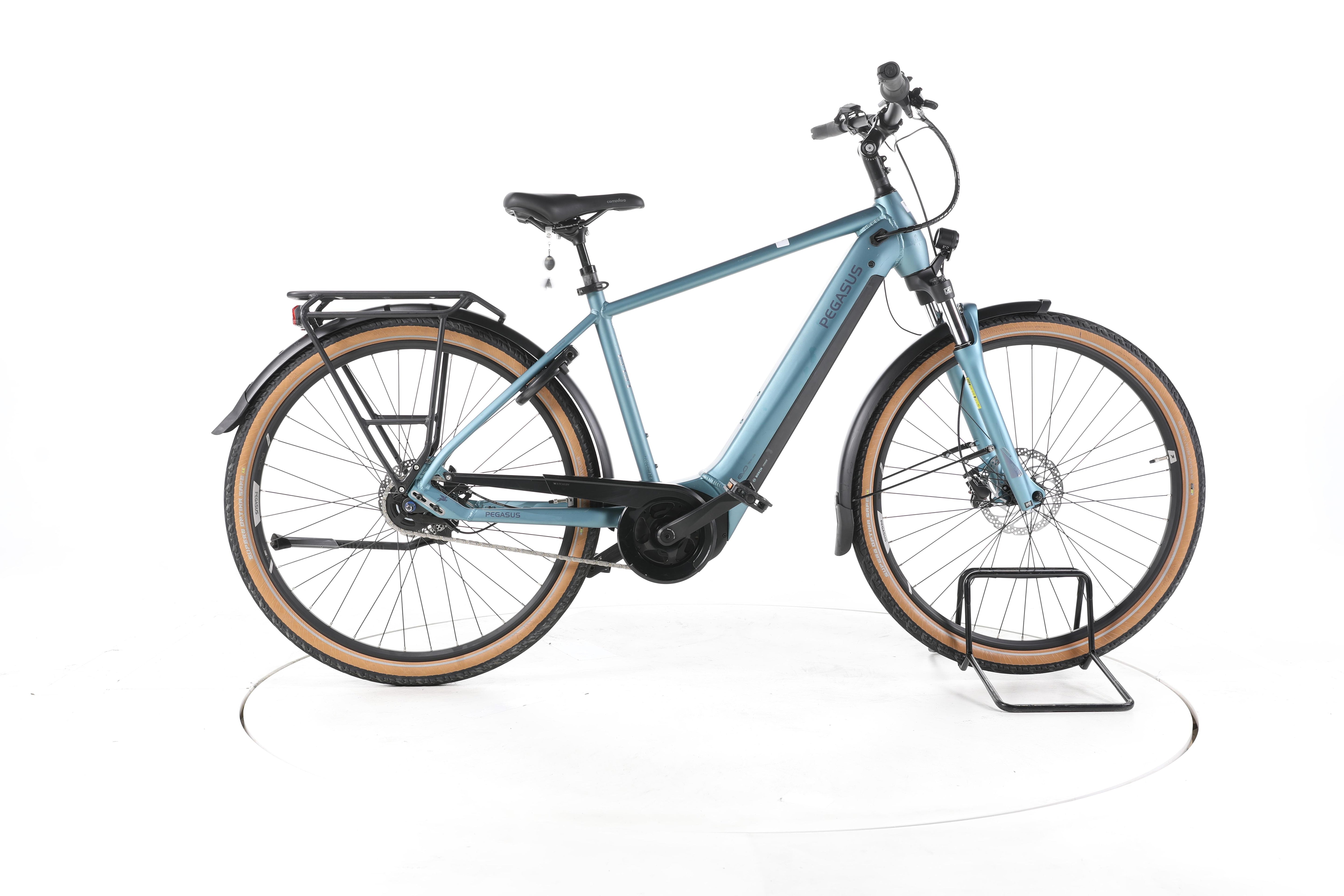 Pegasus Premio EVO 5F Trekking E-Bike - Image 1