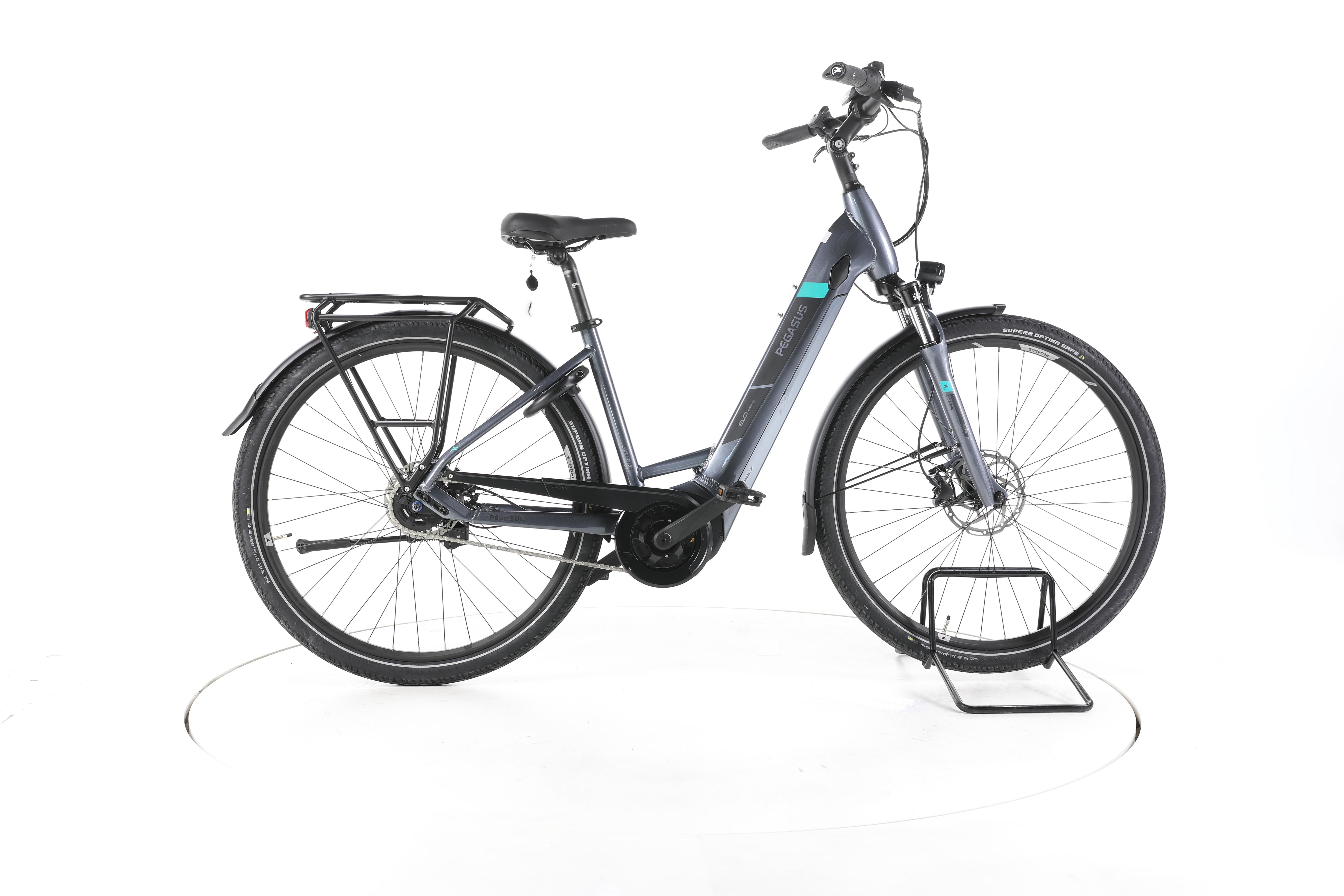 Pegasus Premio Evo 5 R Trekking E-Bike Tiefeinsteiger - Image 1
