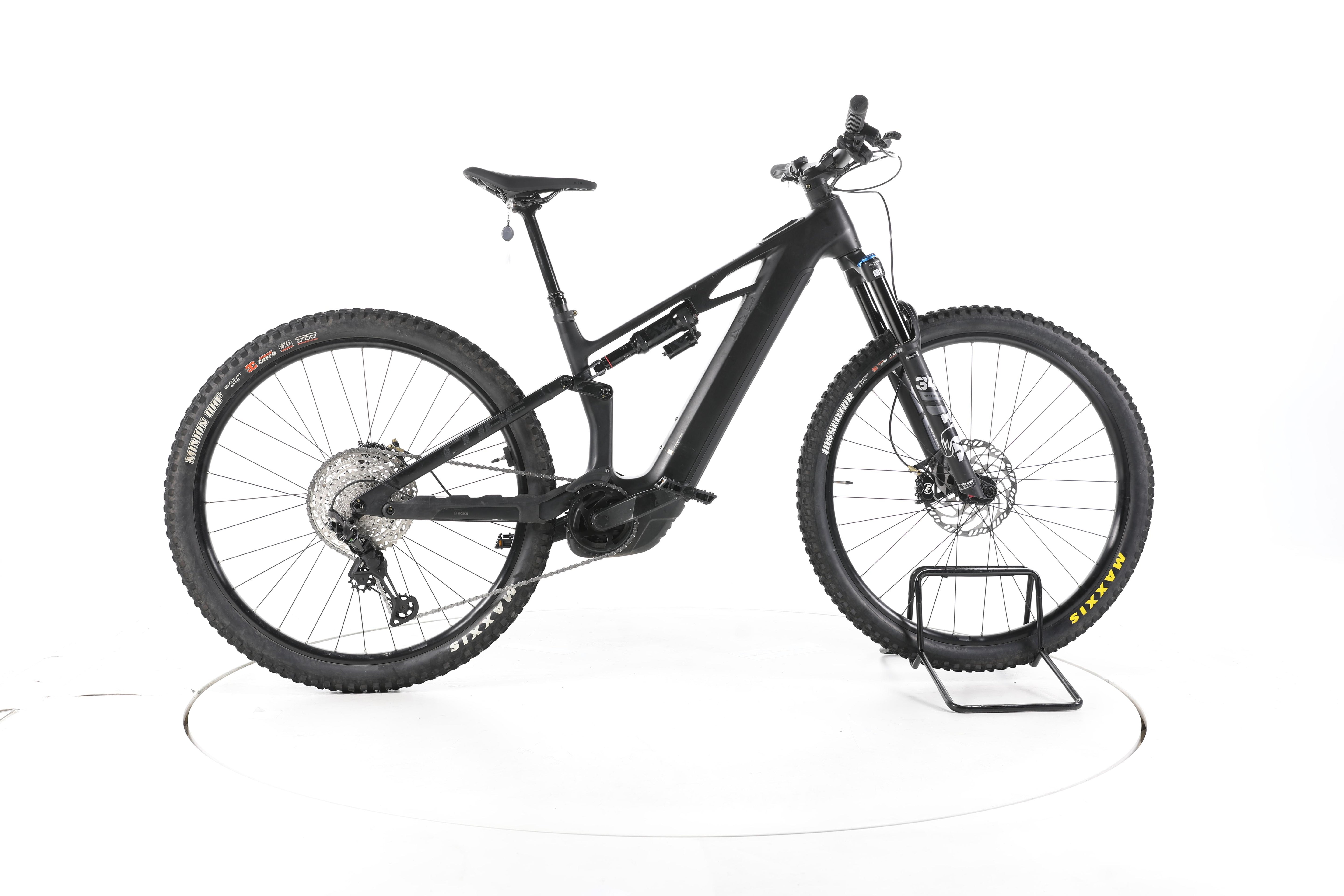 Cube Stereo Hybrid ONE44 HPC Race E-Bike Fully Carbon 2025 - Image 1