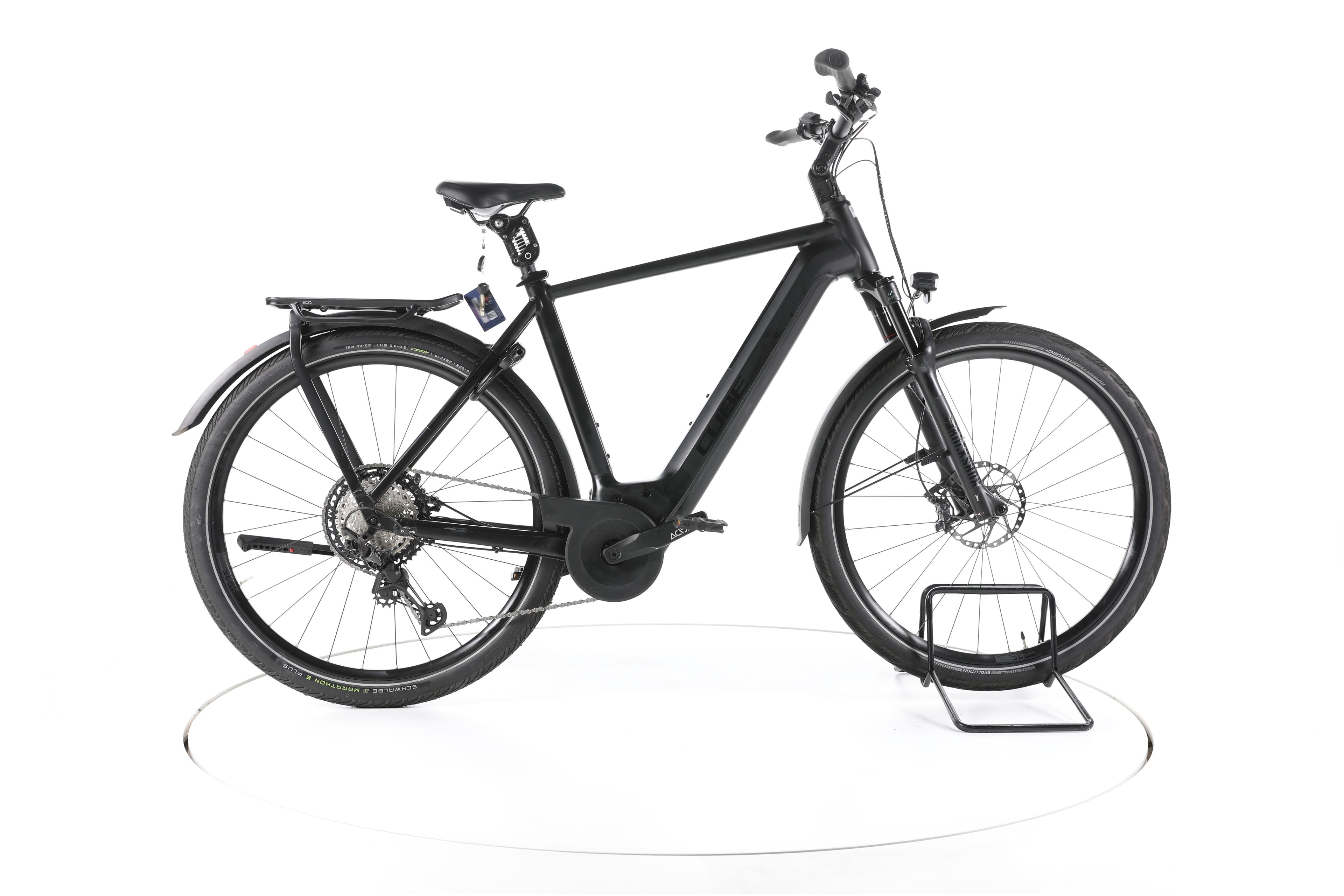 Cube Kathmandu Hybrid SLT Trekking E-Bike - Image 1