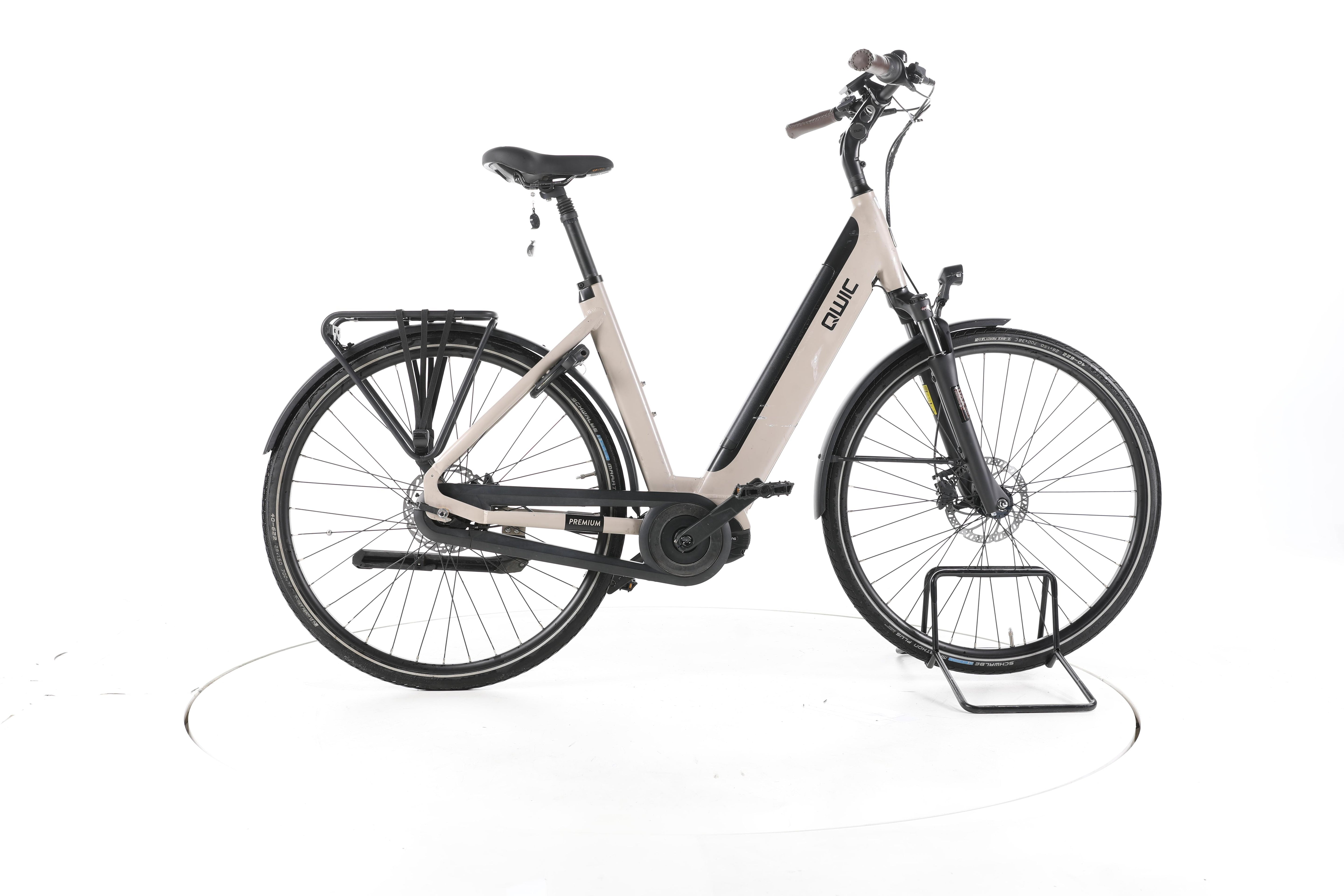 QWIC MN8+ C Premium City E-Bike Tiefeinsteiger - Image 1