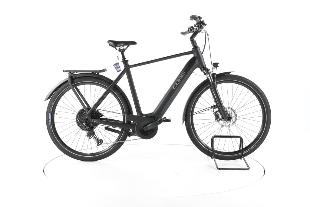 Cube Touring Hybrid Pro Trekking E-Bike 2023 - Image 1