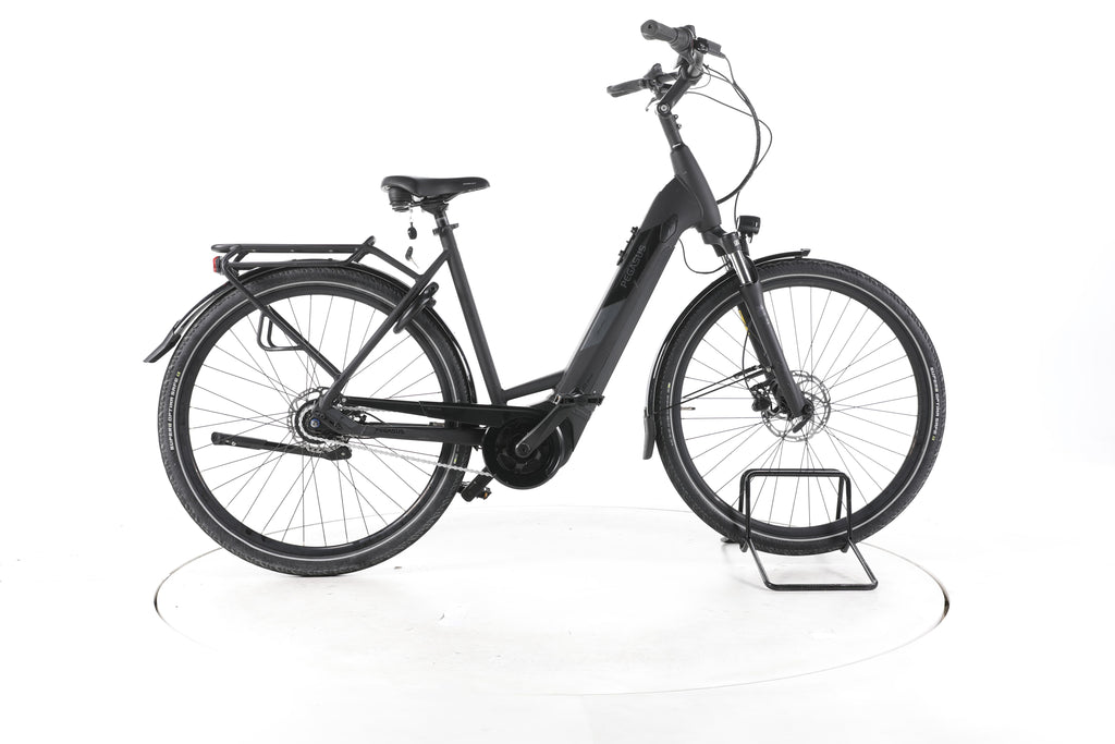 Pegasus Solero EVO 8R City E-Bike Tiefeinsteiger - Image 1