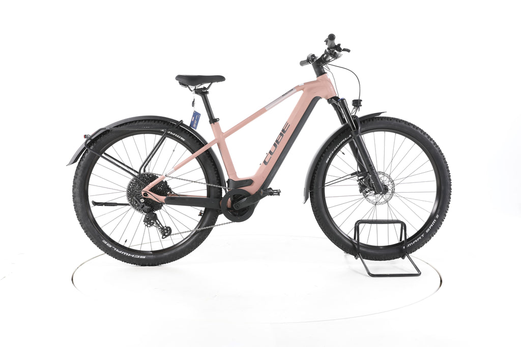 Cube Reaction Hybrid Pro Allroad Trekking E-Bike - Image 1