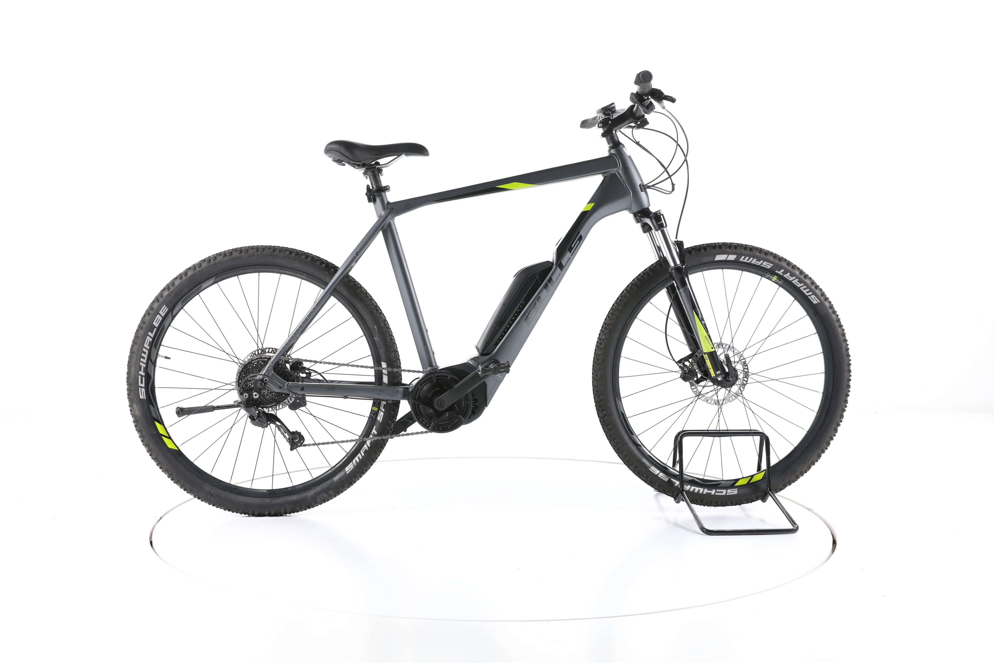 Bulls Copperhead E1 Trekking E-Bike - Image 1