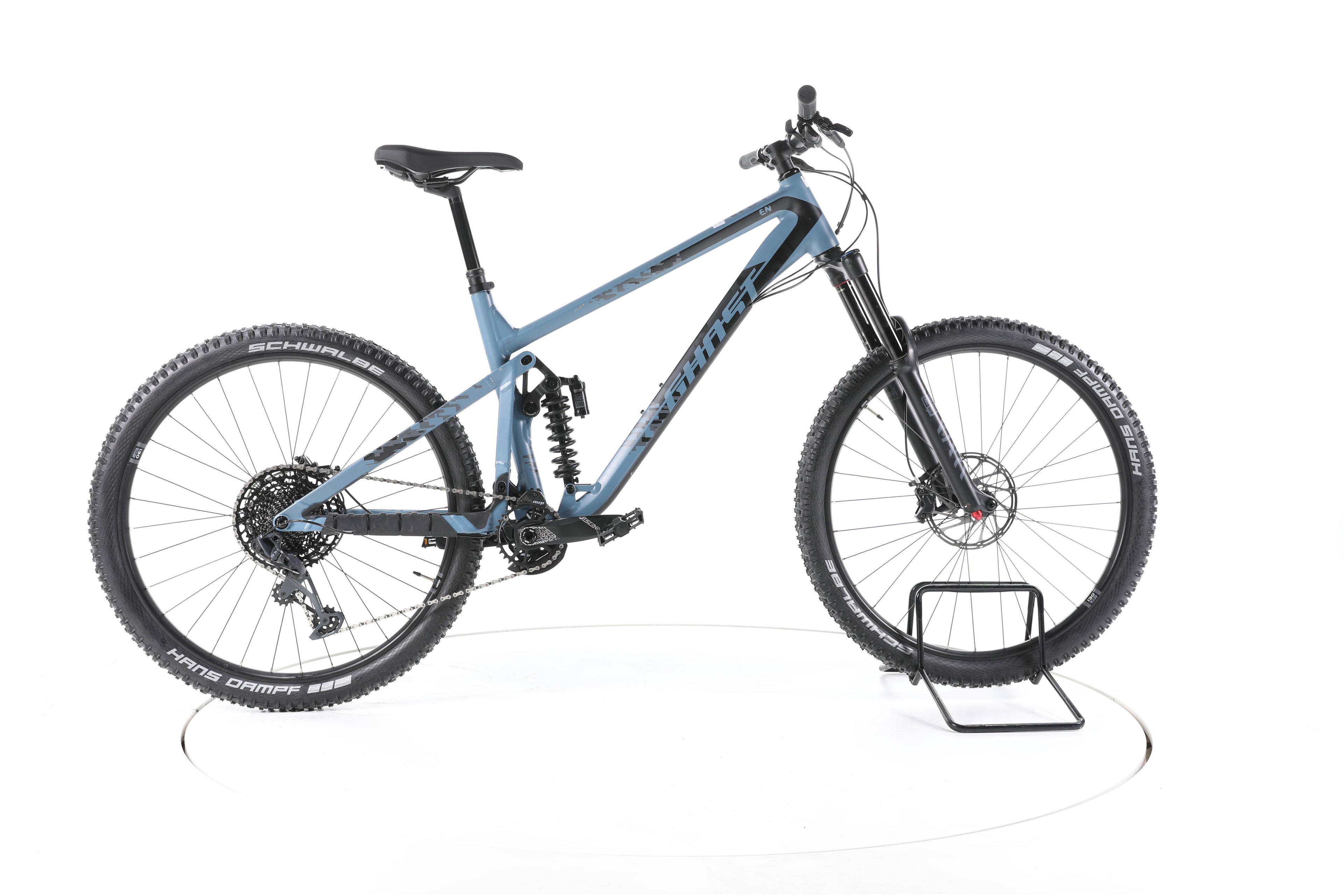 Ghost Riot EN Essential - Image 1