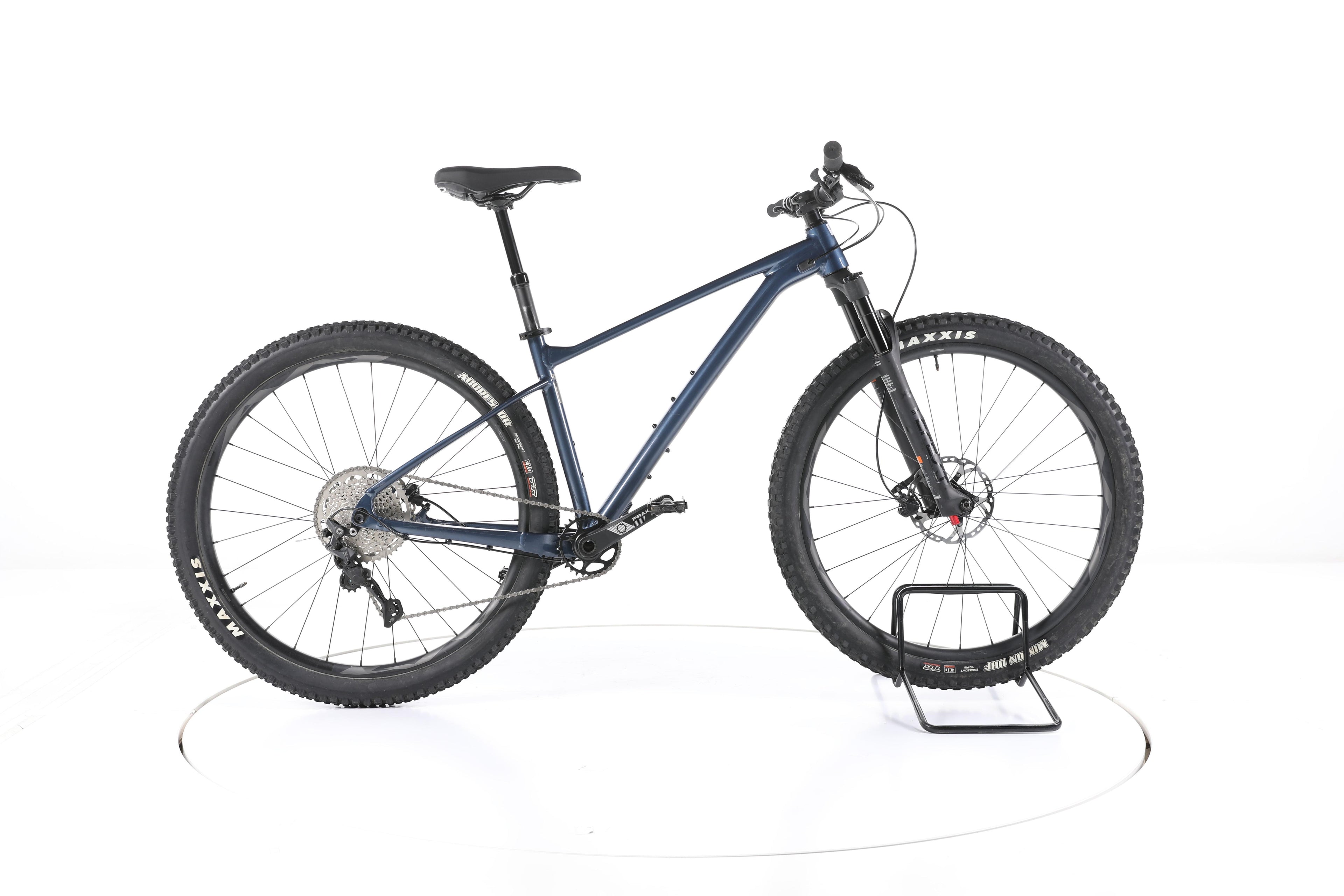 Giant Fathom 2 - Image 1