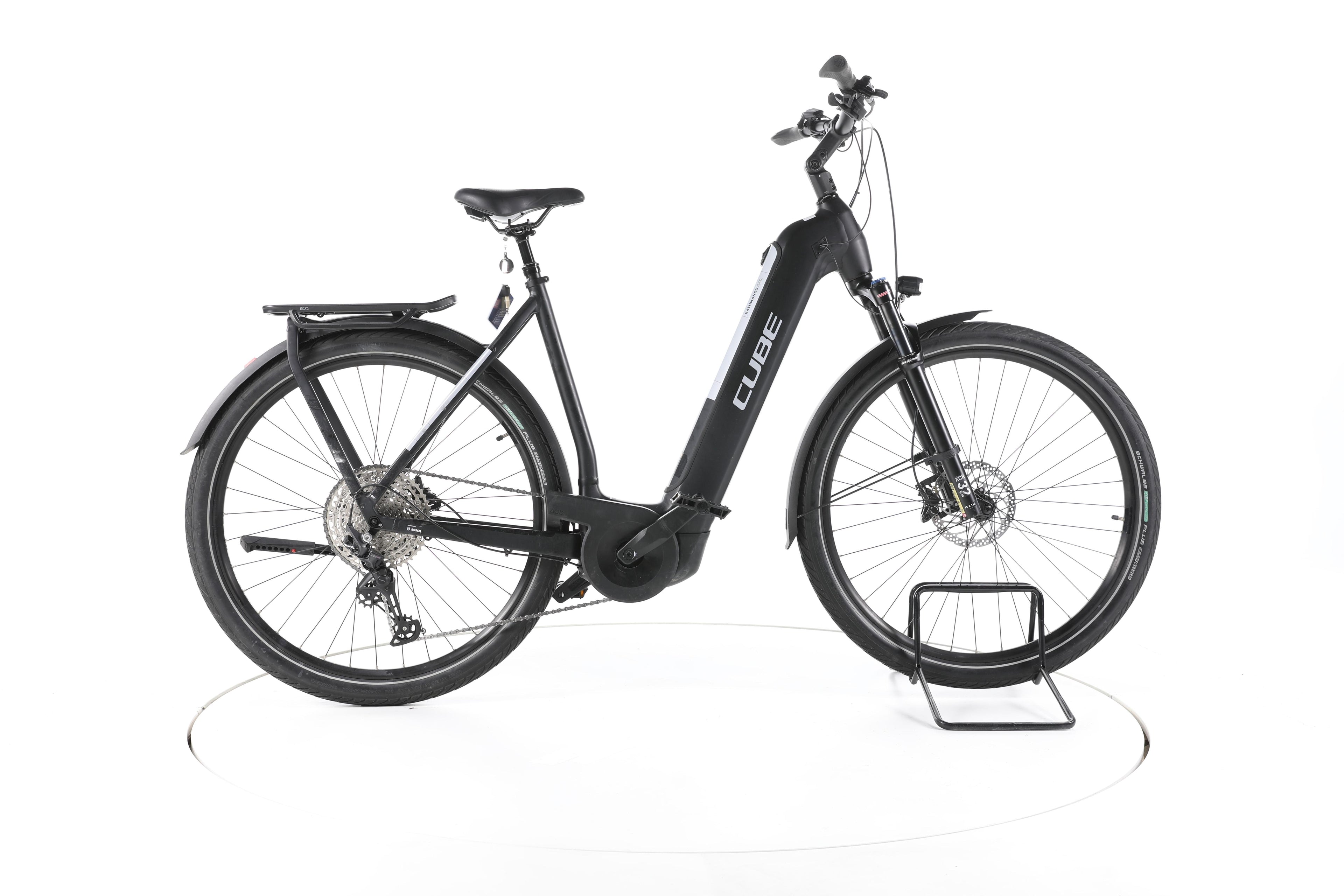 Cube Kathmandu Hybrid EXC Trekking E-Bike Tiefeinsteiger - Image 1