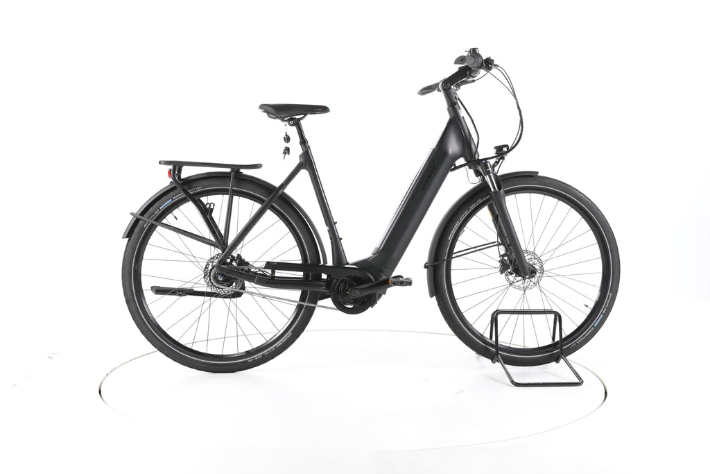 Giant DailyTour E+ 2 City E-Bike Tiefeinsteiger 2023 - Image 1