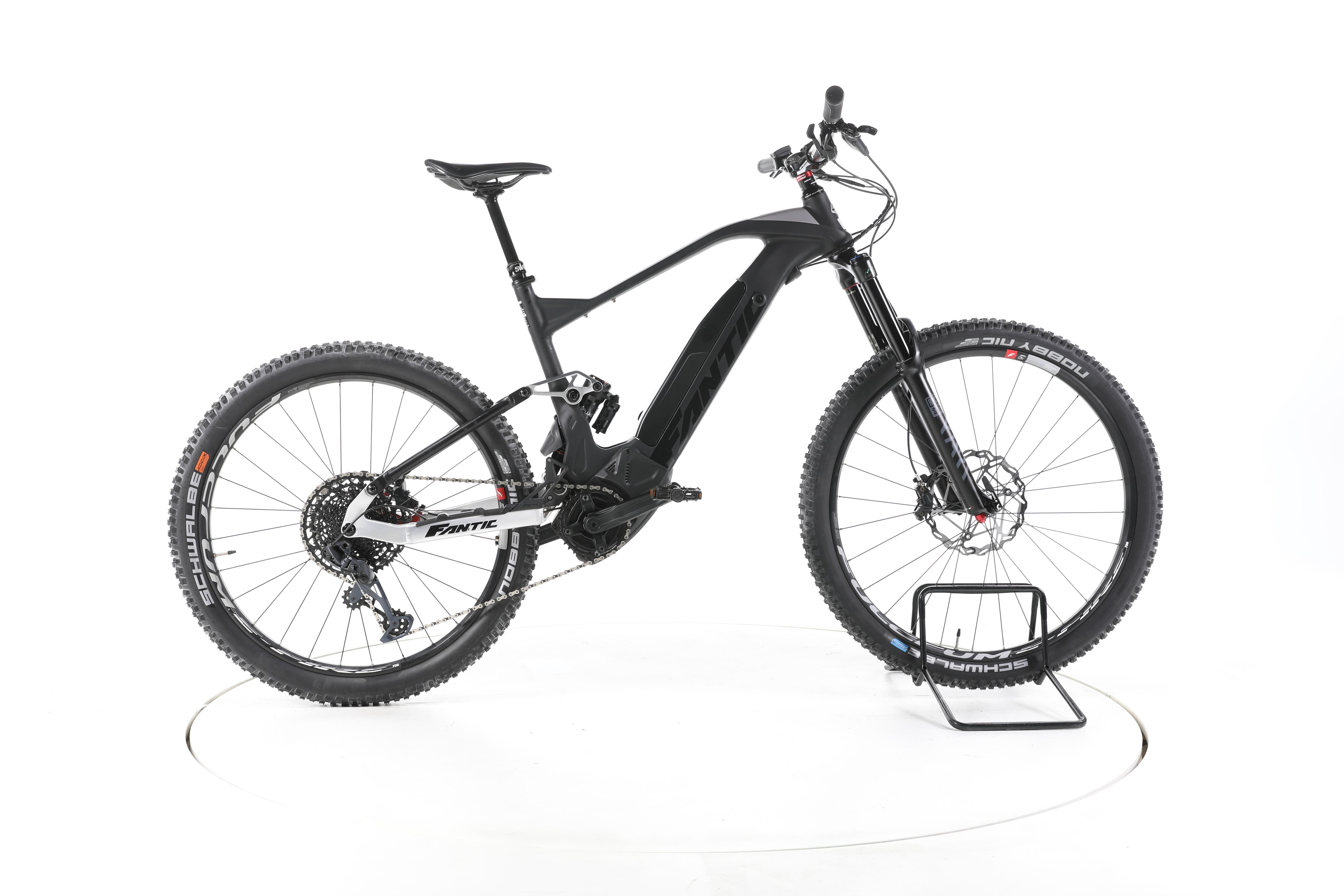 Fantic XMF 1.7 Race Fully E-Bike Carbon - Image 1