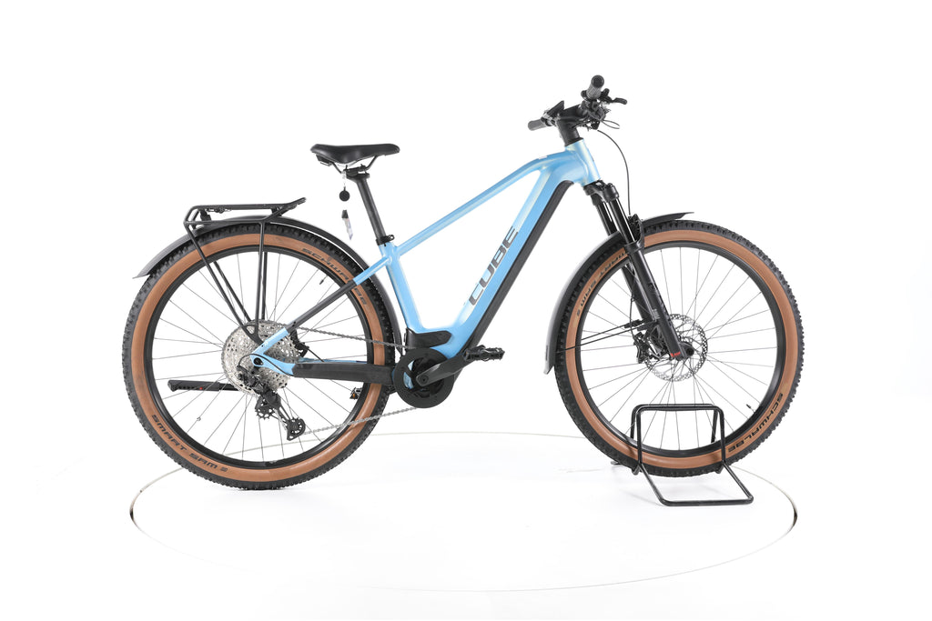 Cube Reaction Hybrid SL Trekking E-Bike - Image 1