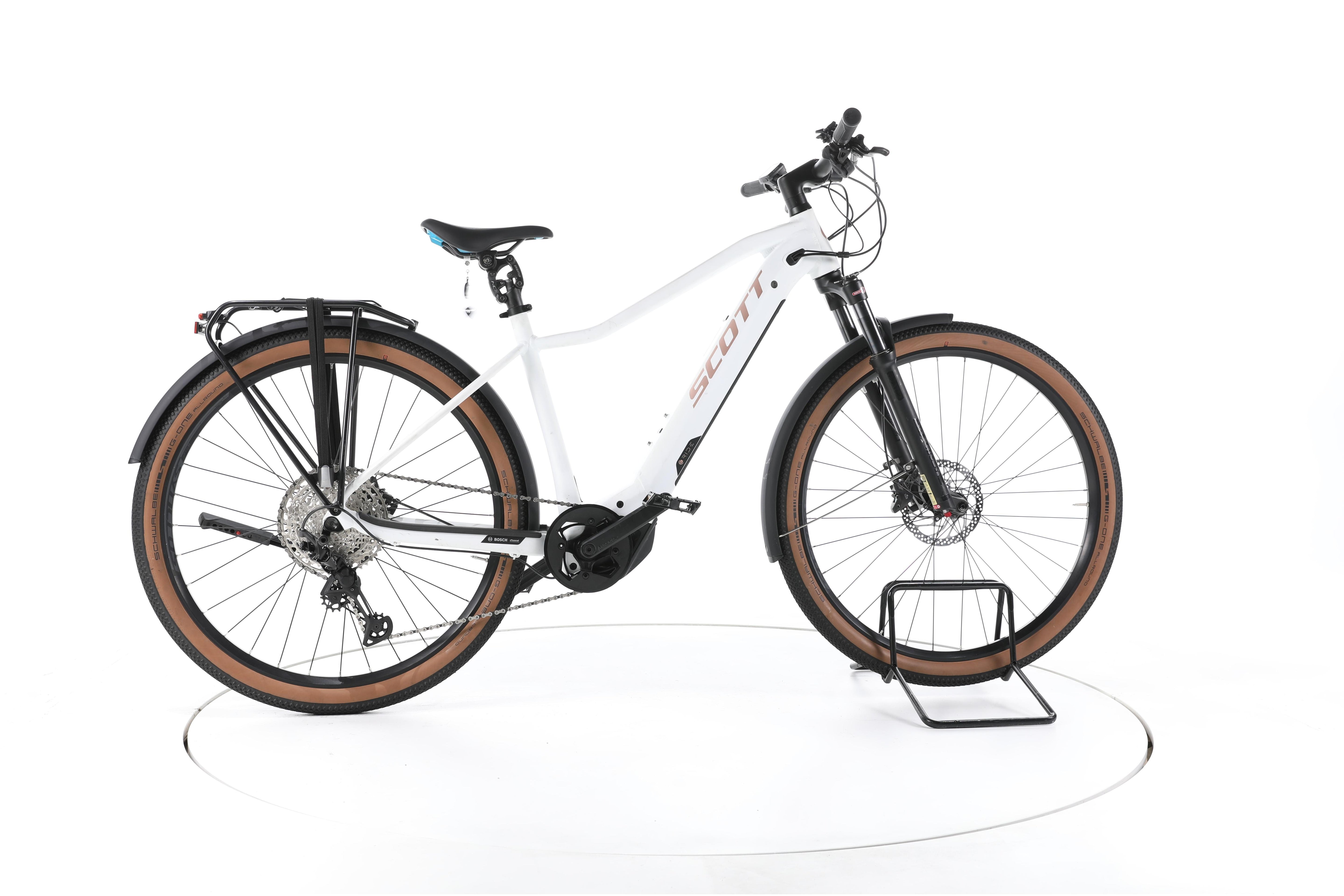 Scott Axis eRIDE 10 Trekking E-Bike - Image 1