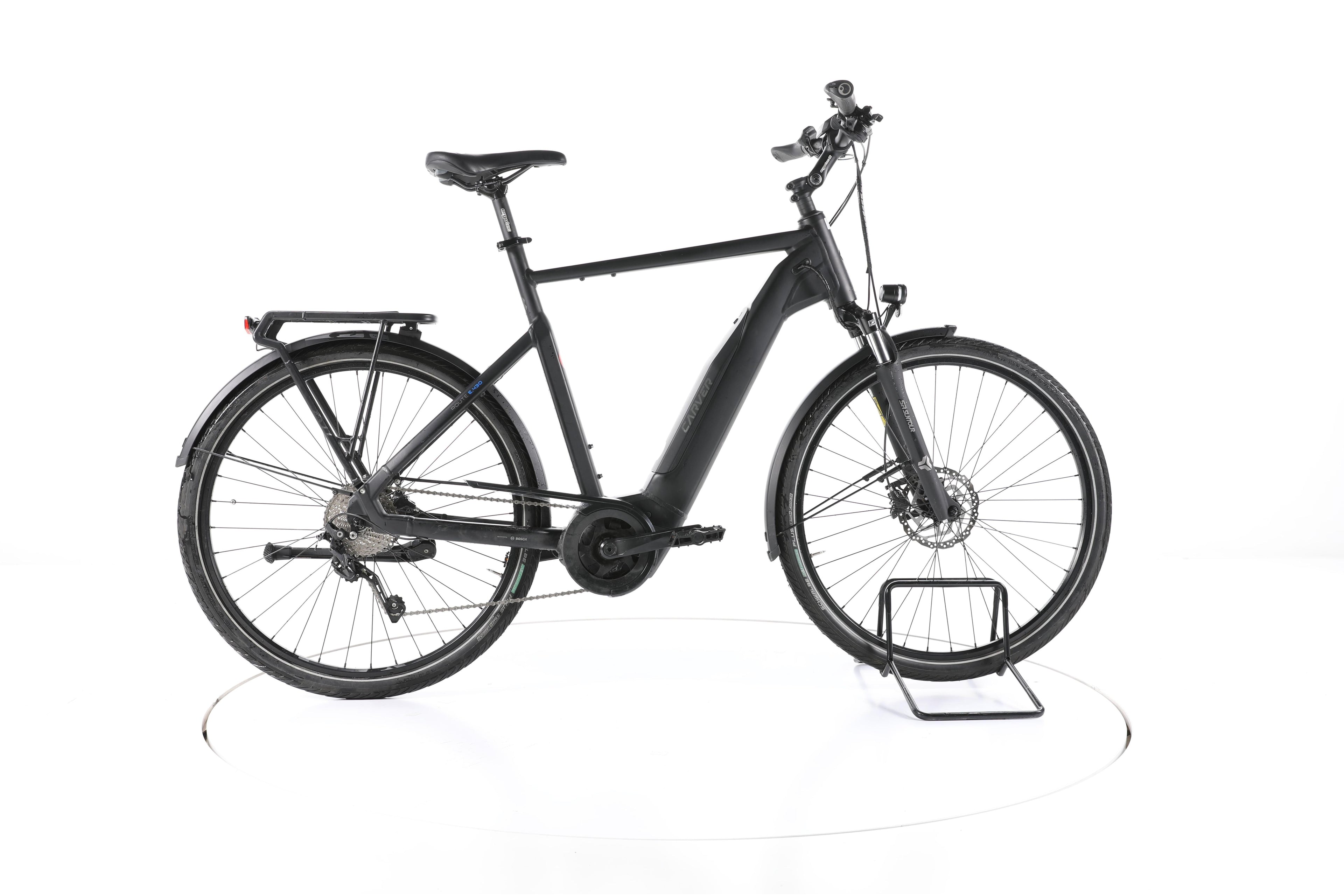 Carver Route E.430 Trekking E-Bike - Image 1