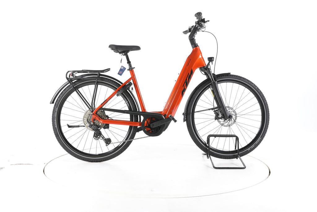 KTM Tour CX 830 Trekking E-Bike Tiefeinsteiger 2025 - Image 1