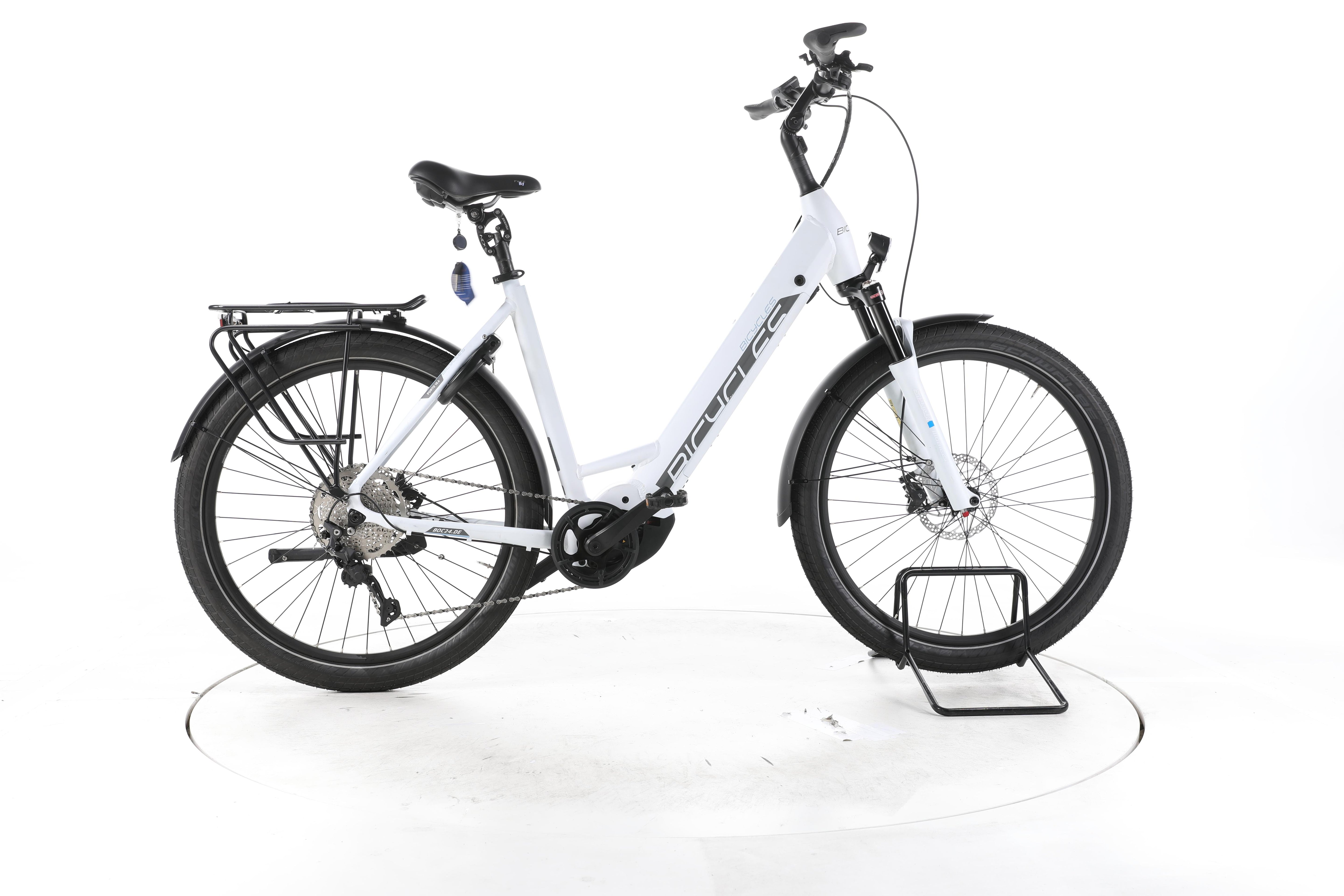 Bicycles Porto 10.6 Trekking E-Bike Tiefeinsteiger - Image 1