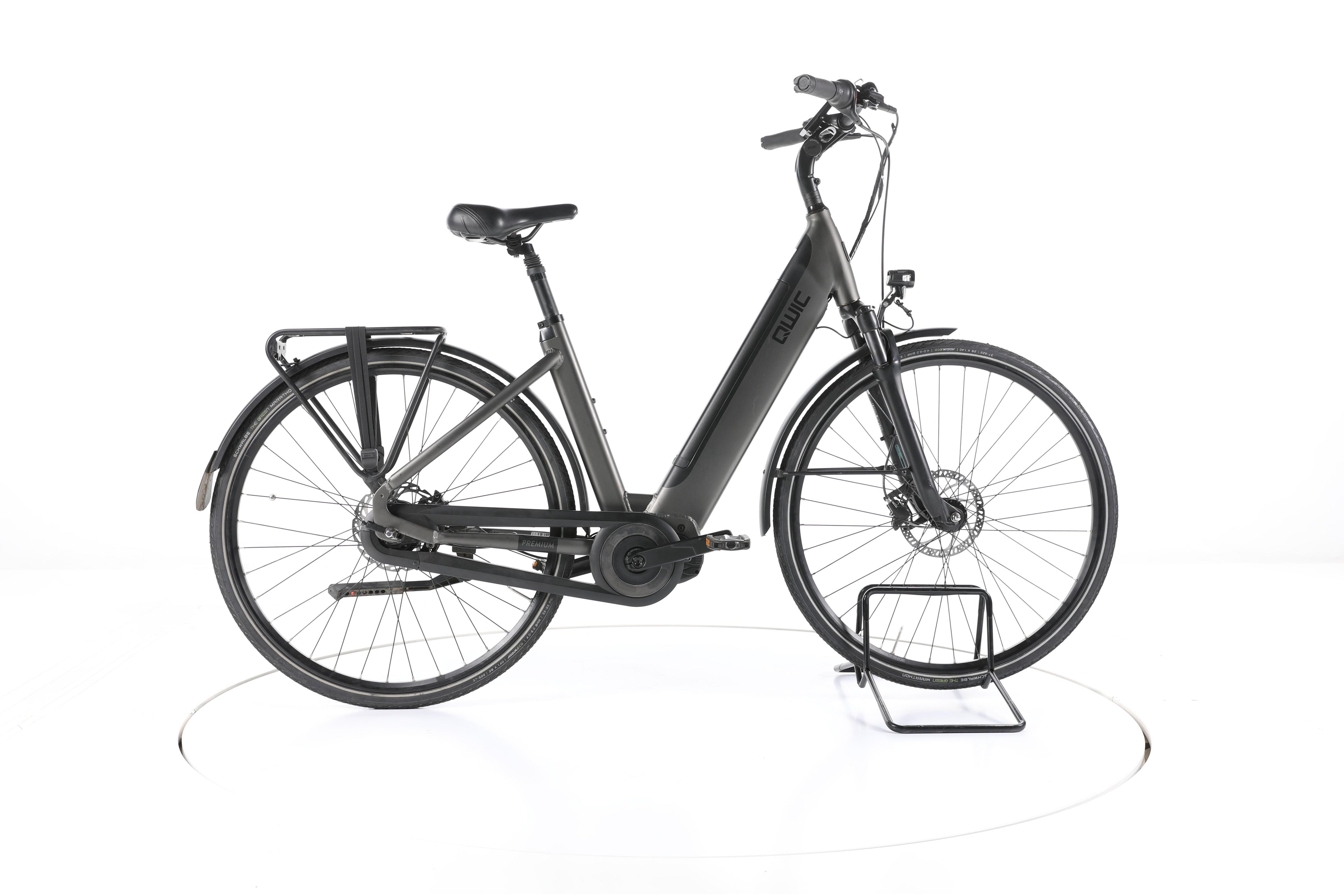 QWIC Premium i MN8+c City E-Bike Tiefeinsteiger - Image 1