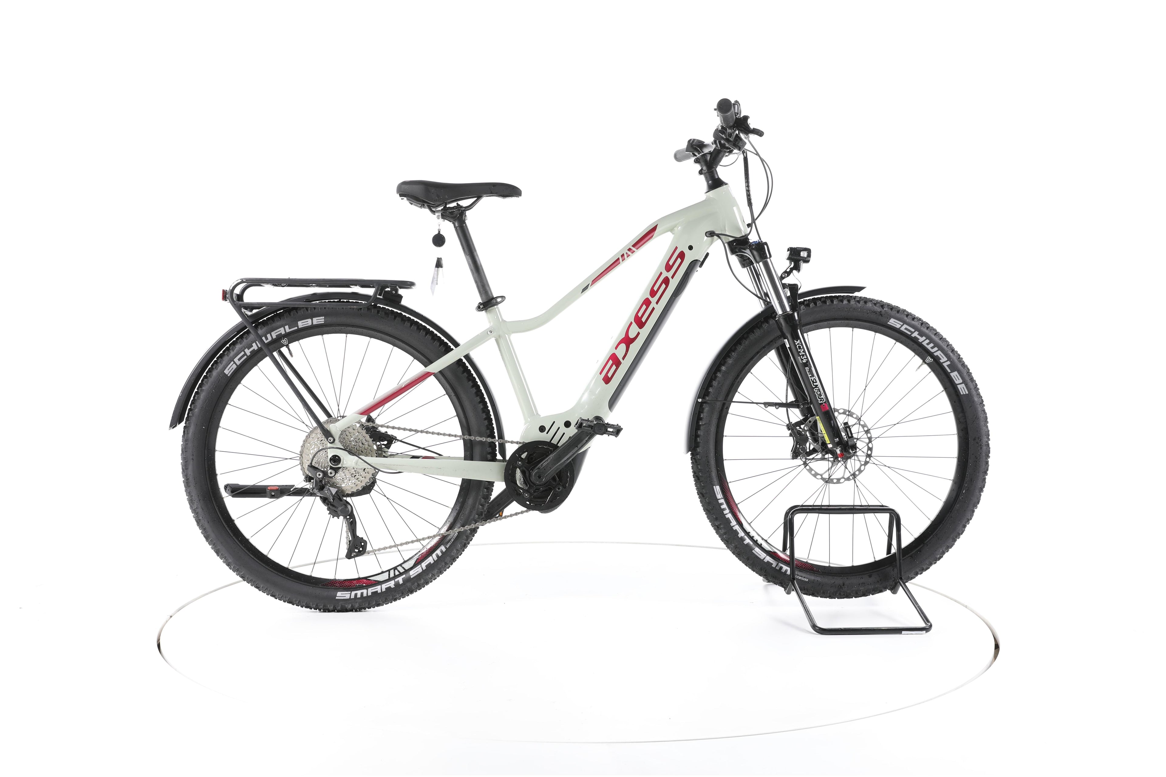 Axess Force WS Trekking E-Bike - Image 1