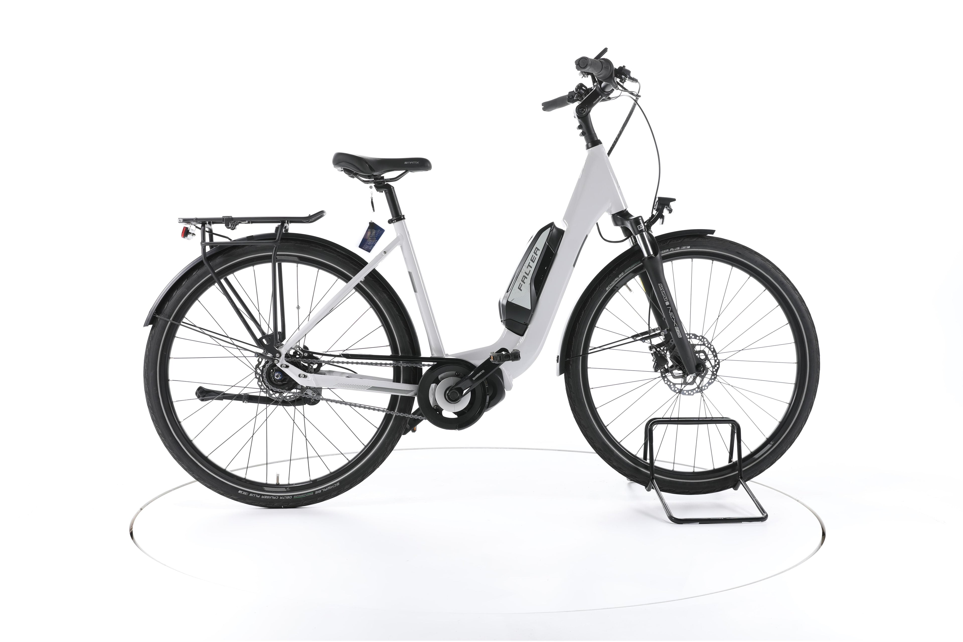 FALTER E 8.2 City E-Bike Tiefeinsteiger - Image 1