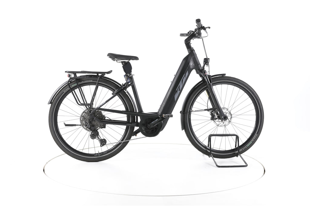 KTM Macina Style 720 Trekking E-Bike Tiefeinsteiger 2023 - Image 1