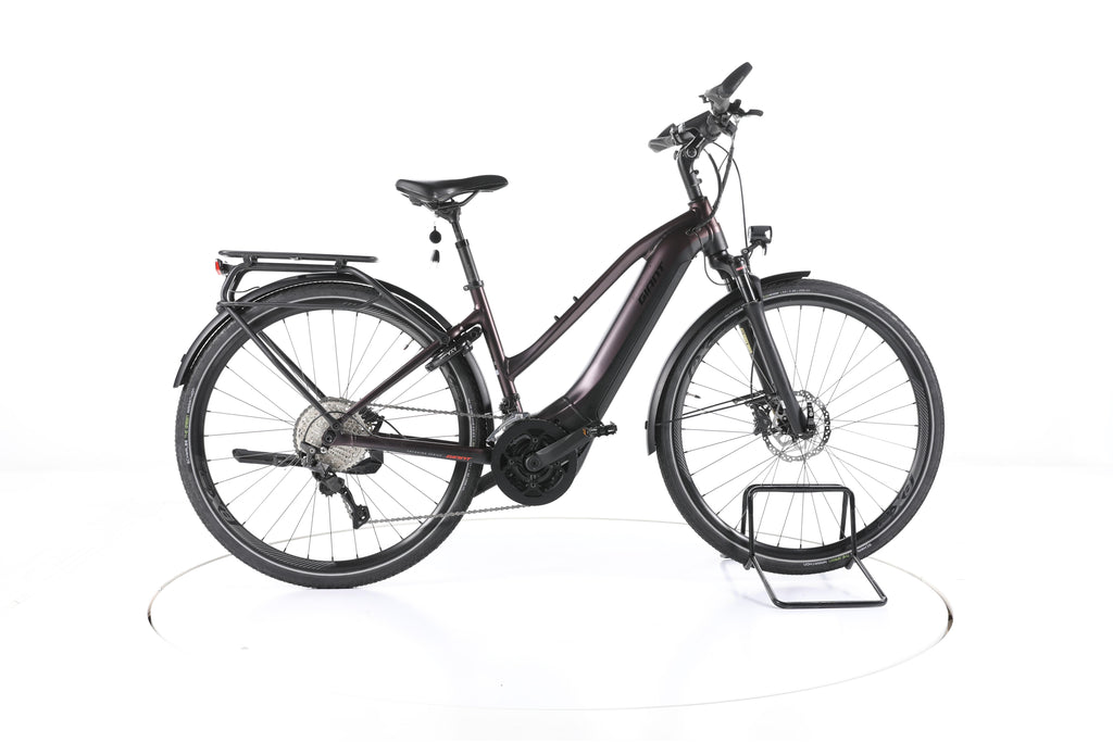 Giant Explore E+ 1 Pro Trekking E-Bike - Image 1