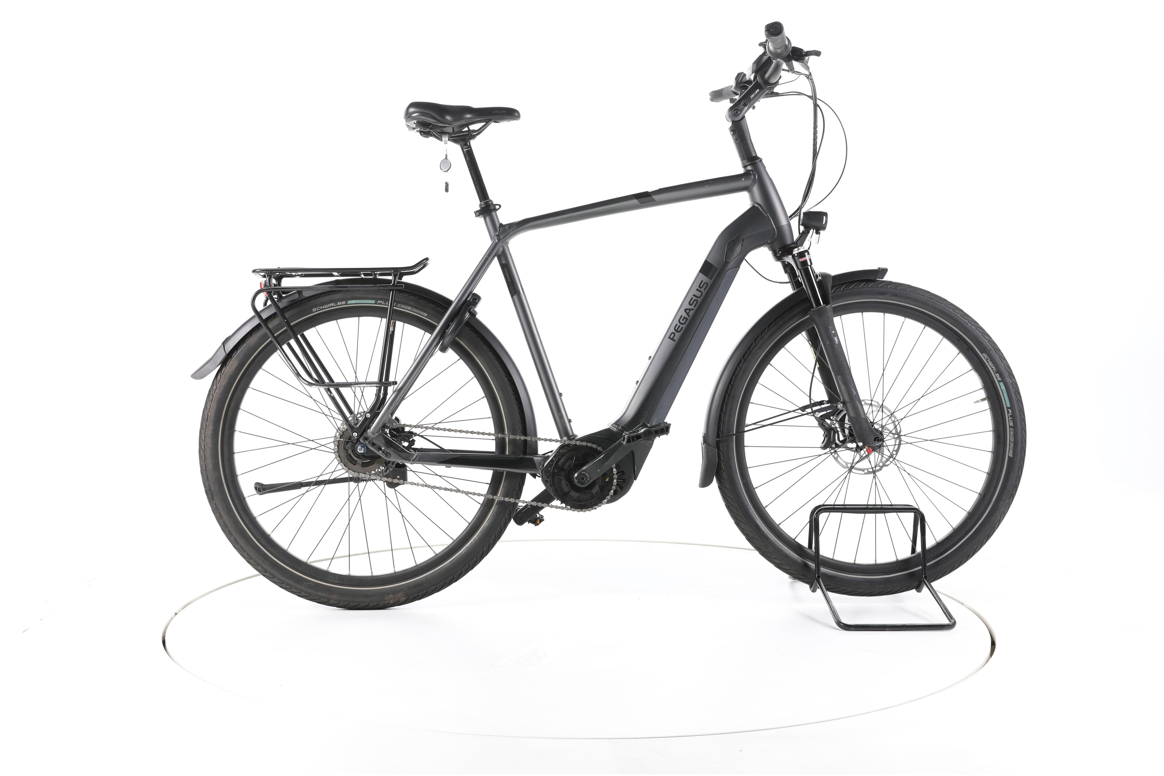 Pegasus Strong Evo 5R City E-Bike - Image 1