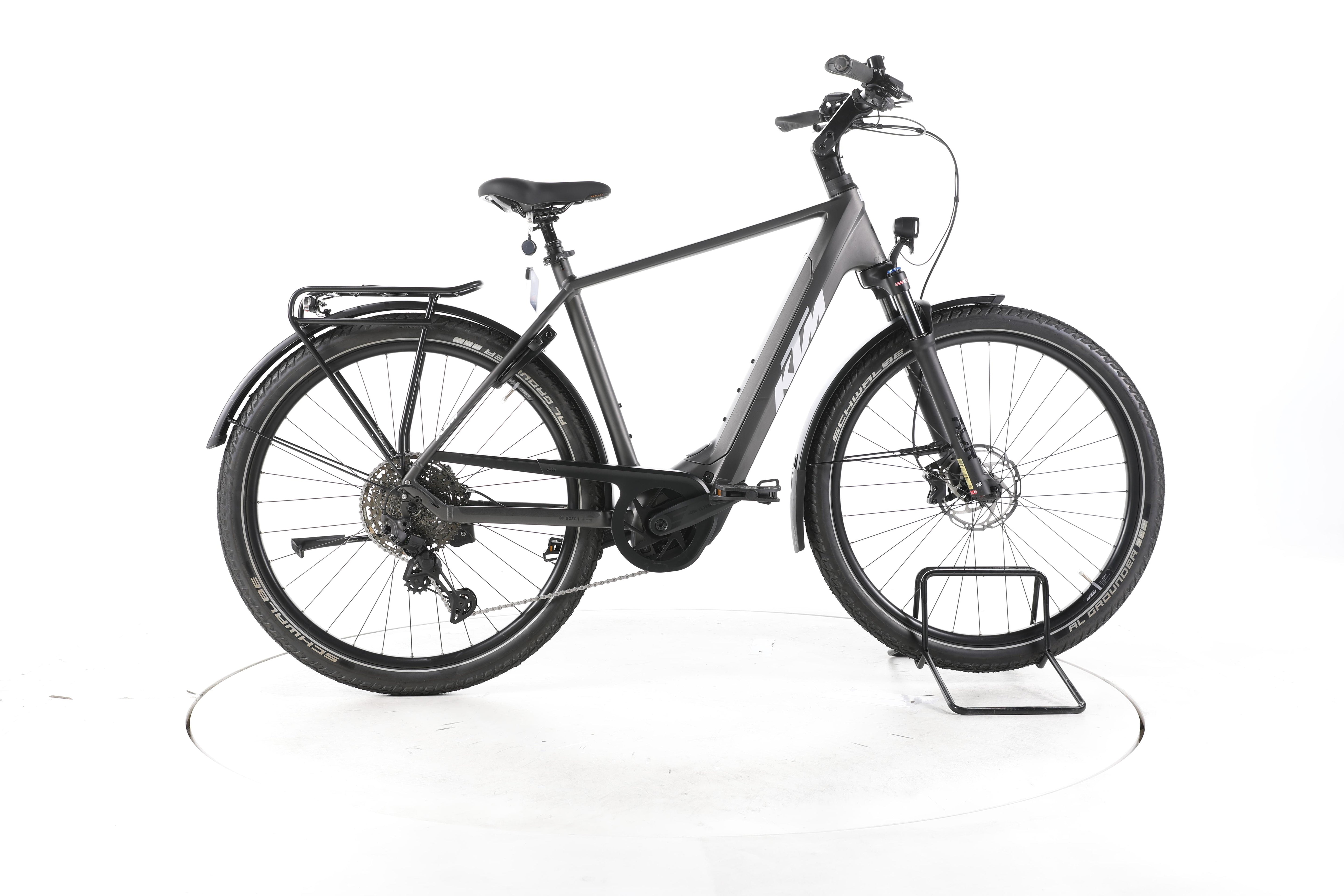 KTM Macina Gran 810 Trekking E-Bike 2025 - Image 1