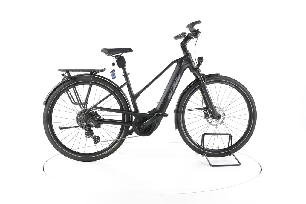KTM Cento 10 Trekking E-Bike 2023 - Image 1