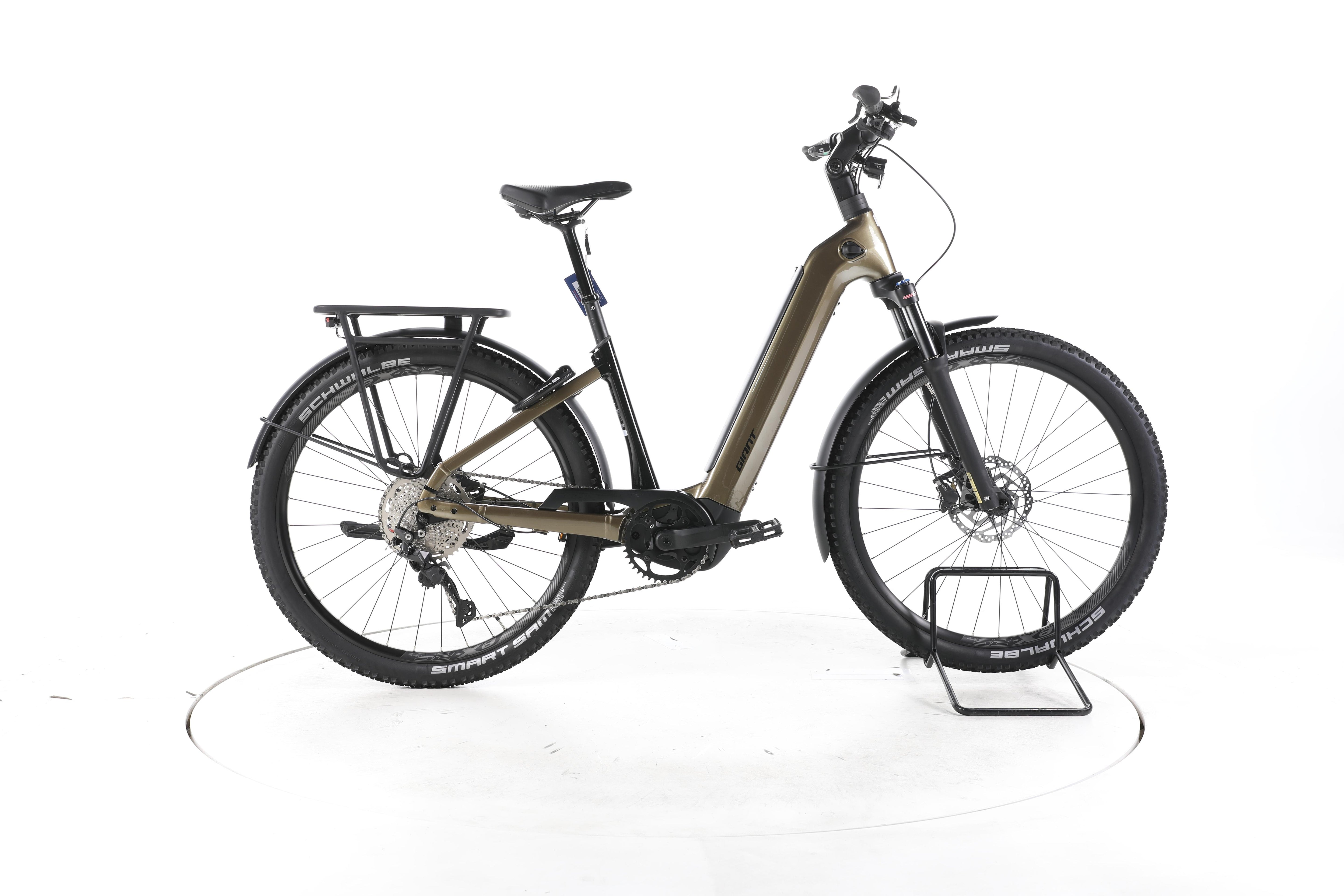 Giant AnyTour X E+ 3 Trekking E-Bike Tiefeinsteiger 2024 - Image 1