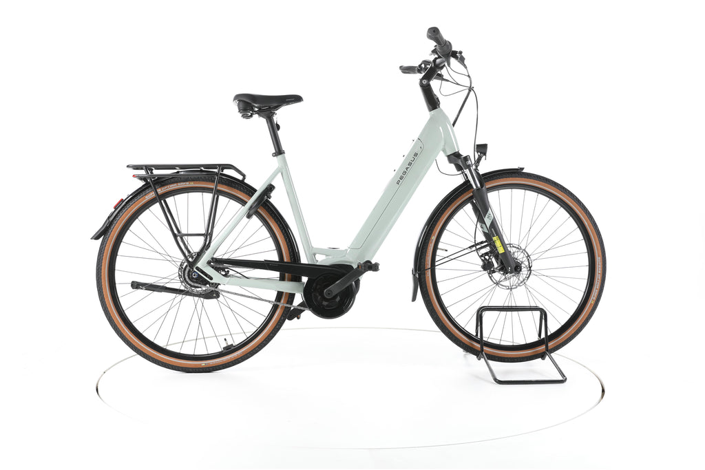 Pegasus Solero EVO 8R City E-Bike Tiefeinsteiger 2024 - Image 1