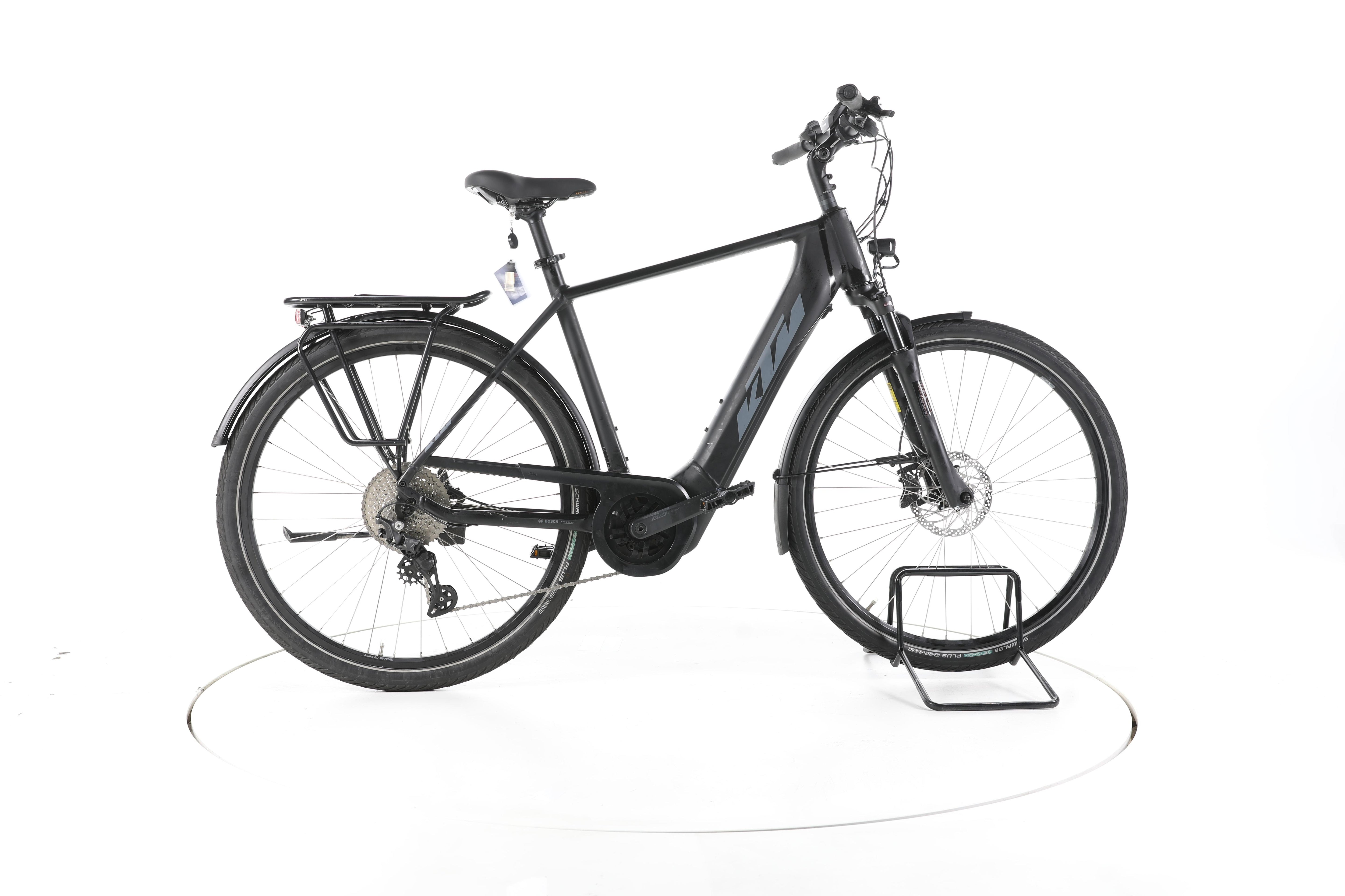 KTM Macina Tour CX 610 Trekking E-Bike - Image 1