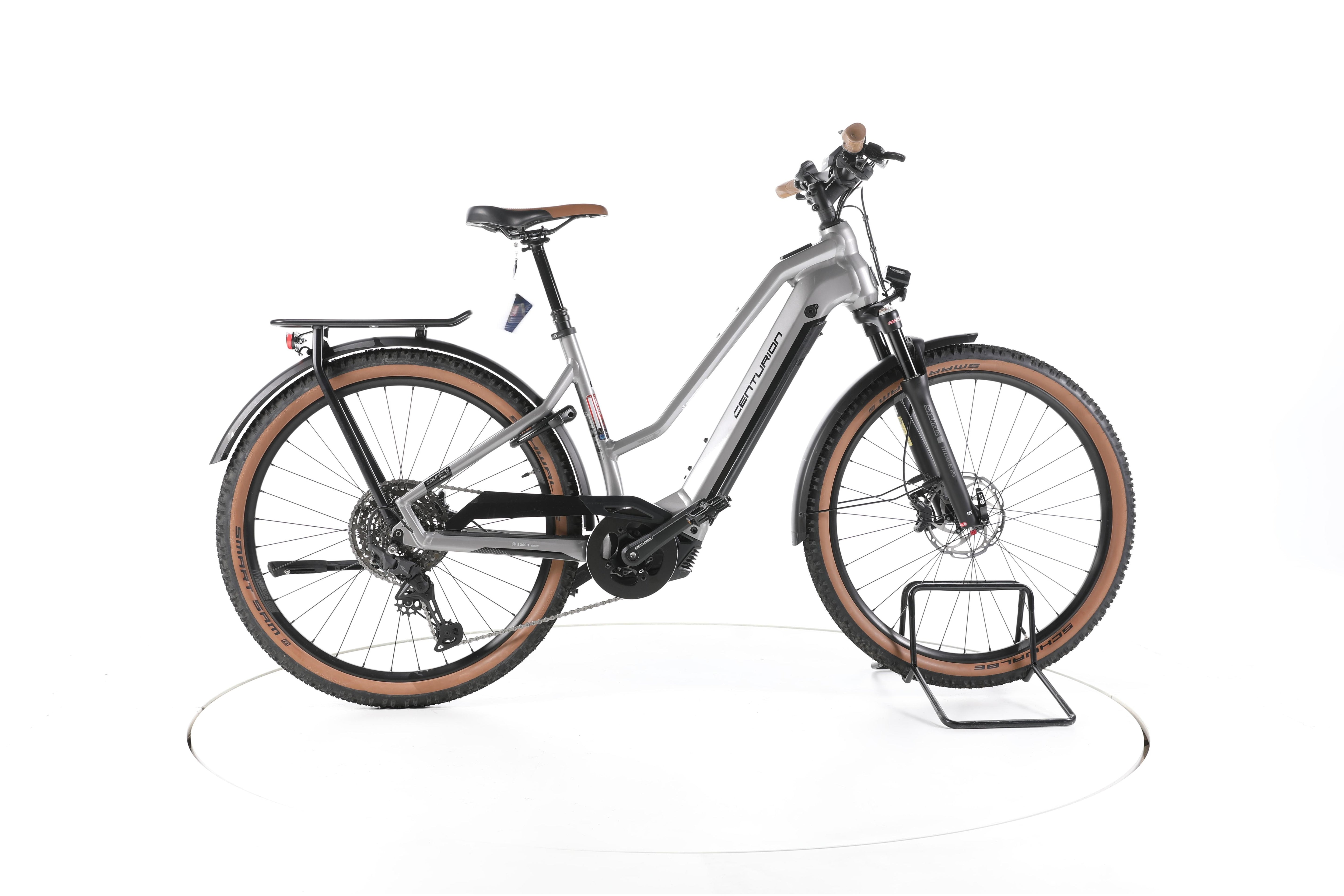 Centurion Country Tour R960i Trekking E-Bike - Image 1