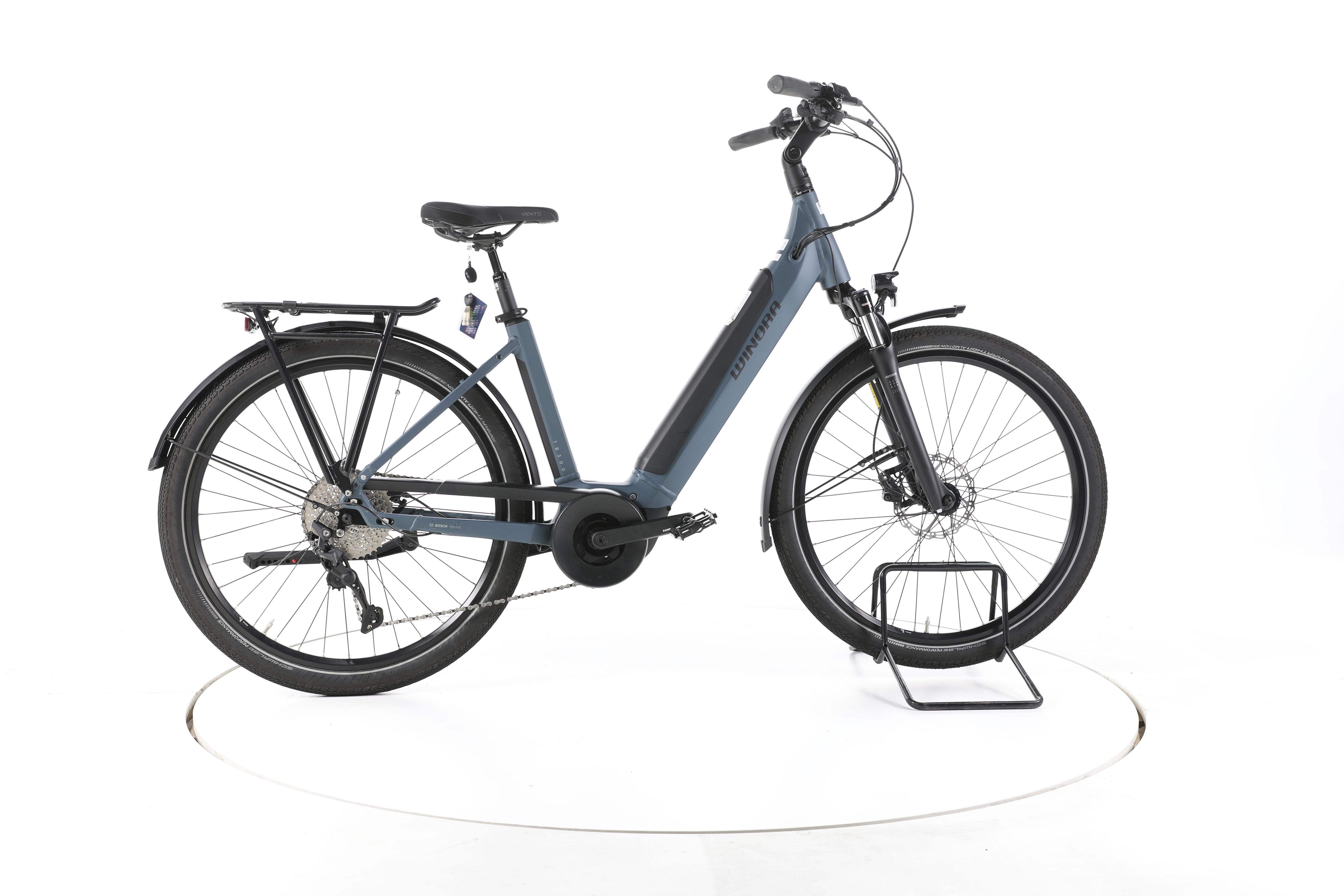 Winora TB300 Trekking E-Bike Tiefeinsteiger - Image 1