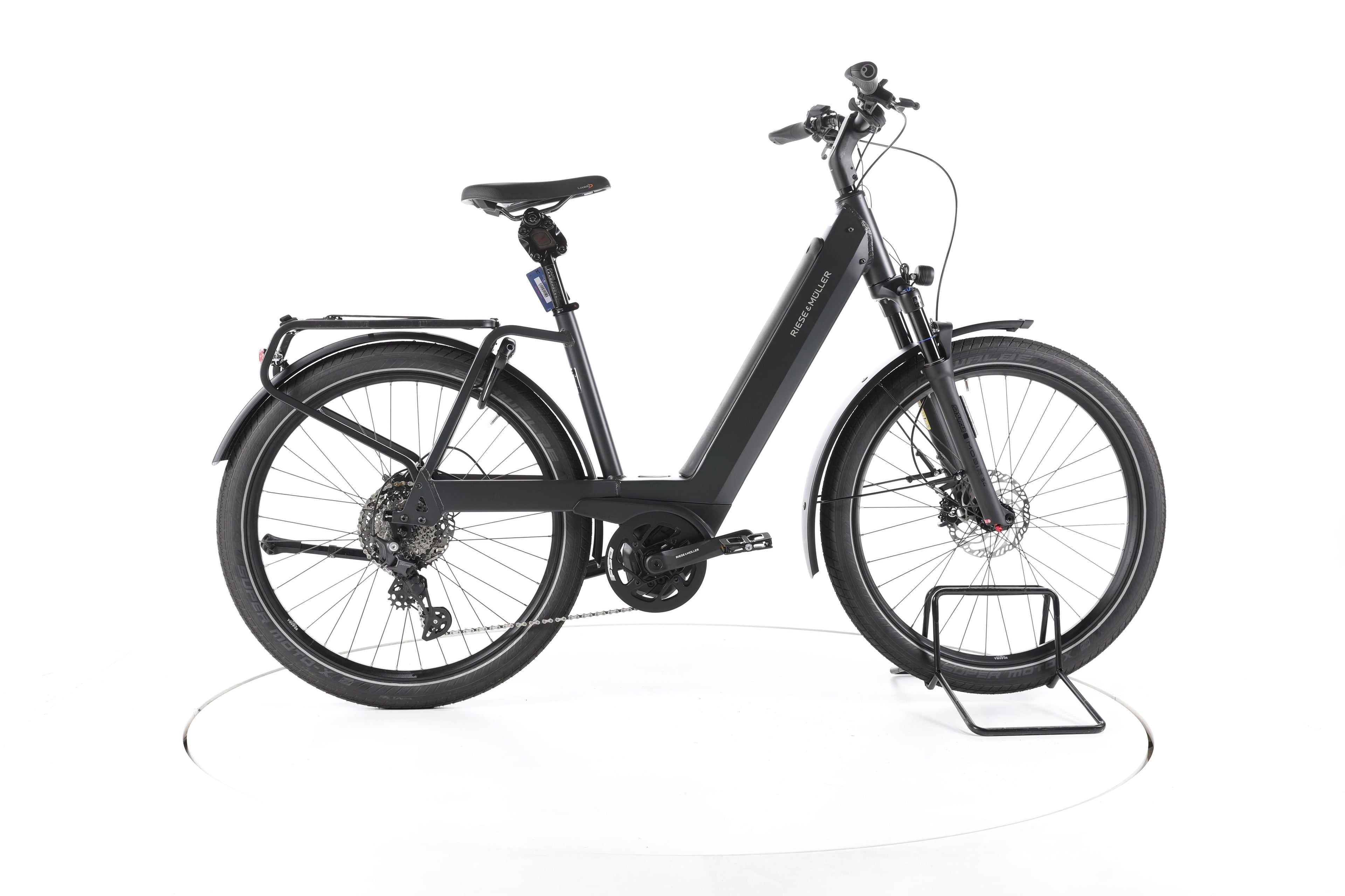 Riese & Müller NEVO4 GT Touring Trekking E-Bike Tiefeinsteiger - Image 1