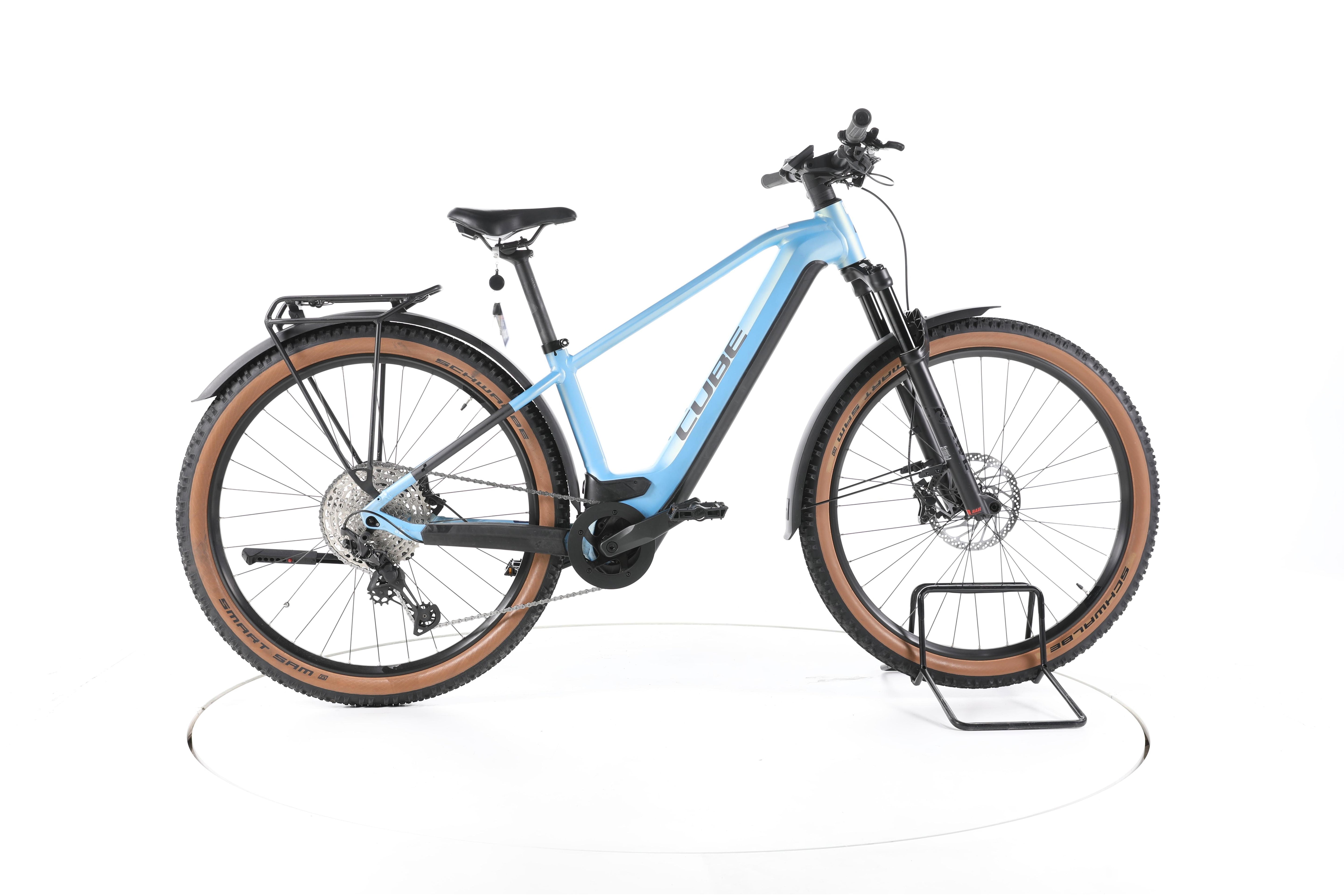 Cube Reaction Hybrid SL Trekking E-Bike - Image 1