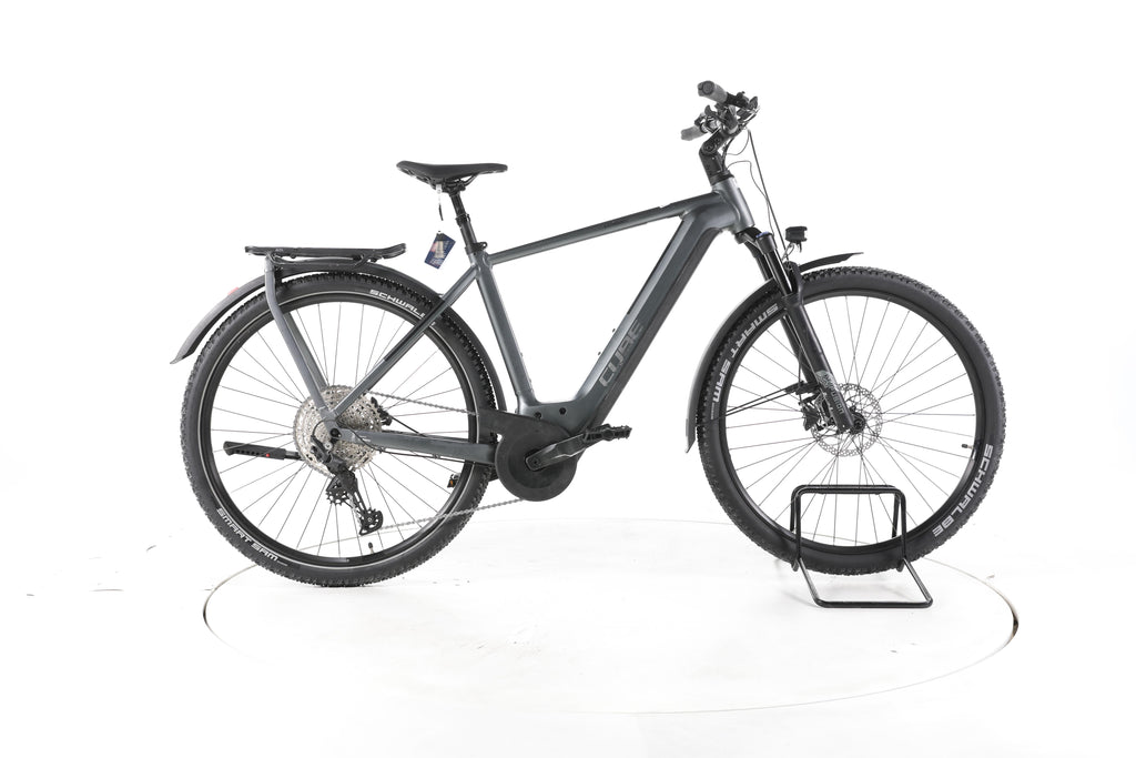 Cube Kathmandu Hybrid Pro Trekking E-Bike - Image 1