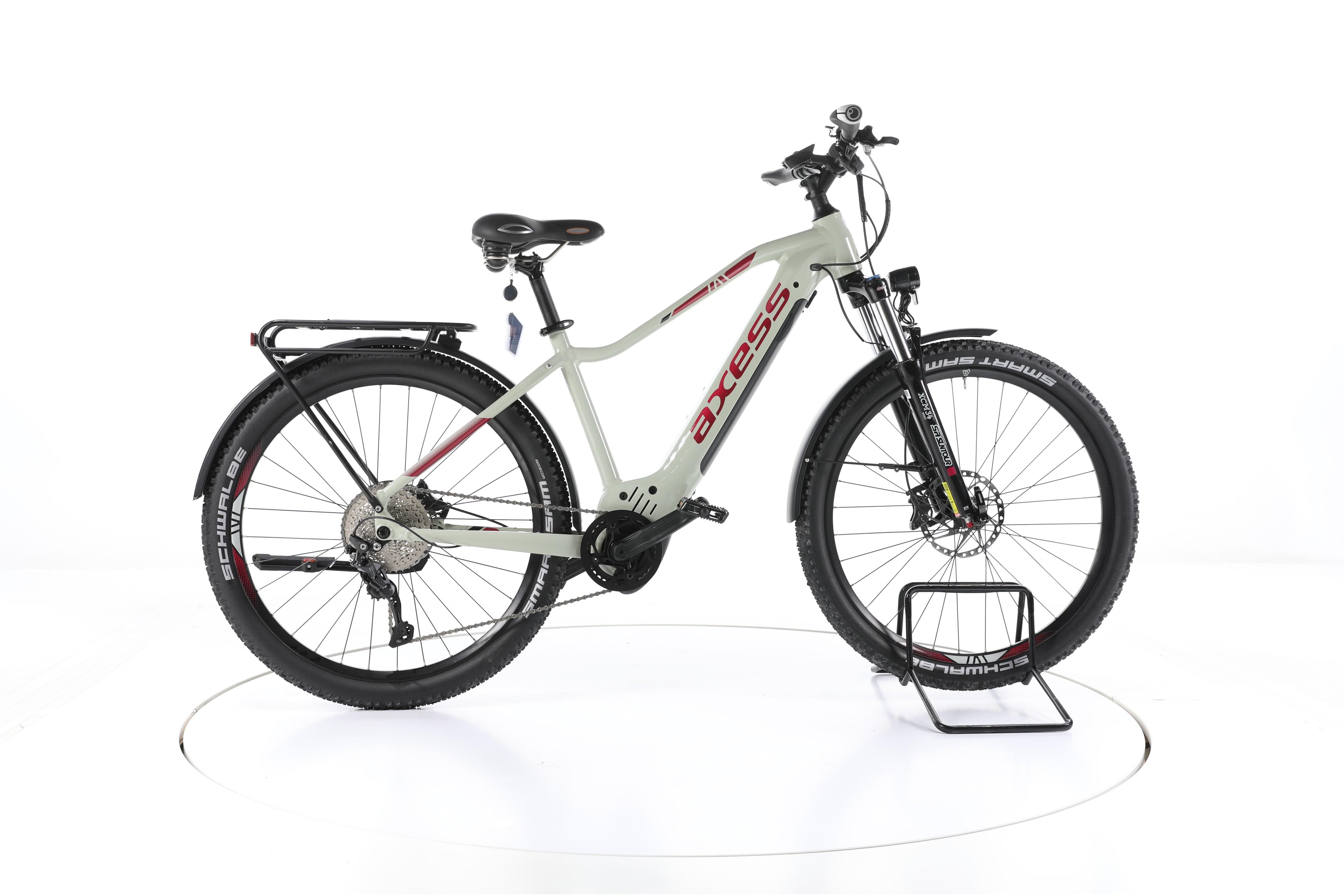 Axess Force WS Trekking E-Bike - Image 1