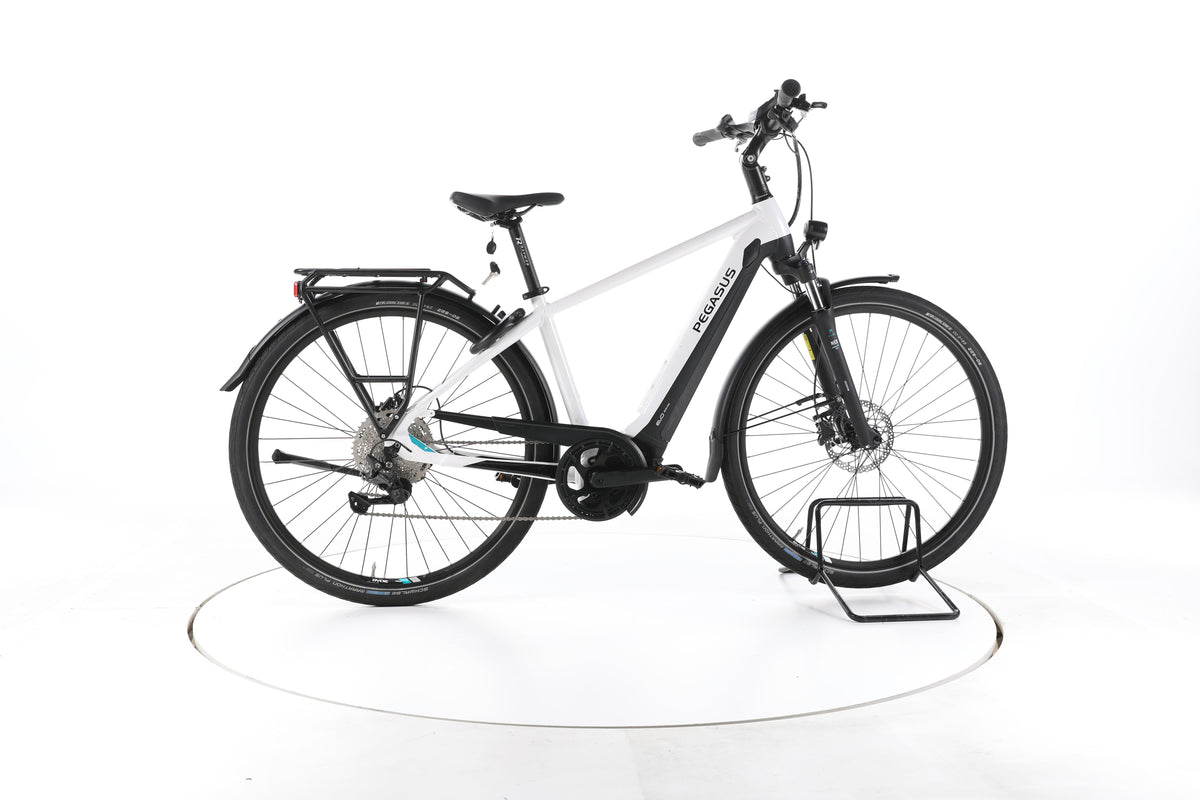 Pegasus Premio EVO 10 Lite Trekking E-Bike - Image 1