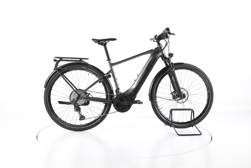 Giant Explore E+ Pro 0 Trekking E-Bike - Image 1