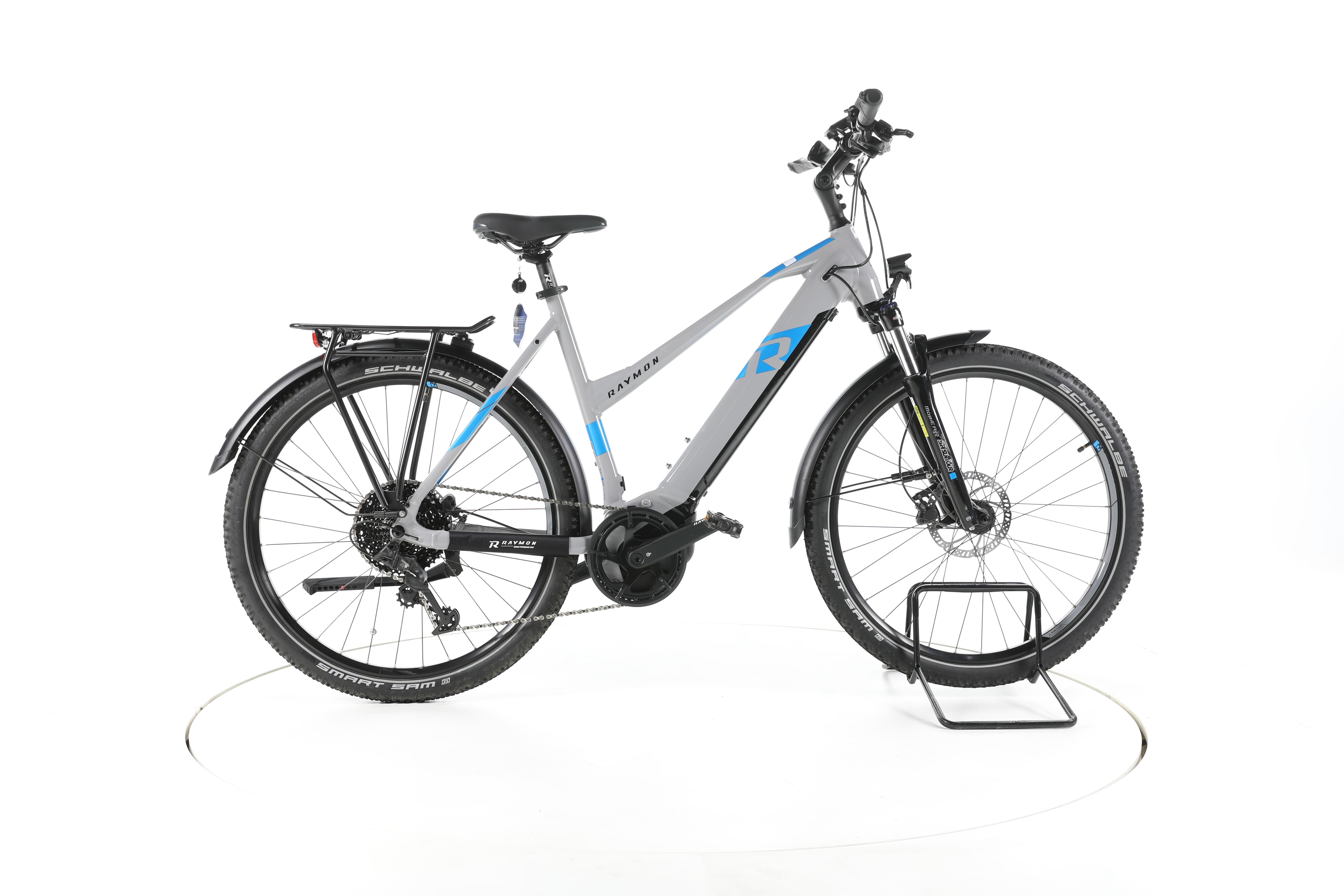 R Raymon CrossRay E 6.0 Trekking E-Bike - Image 1