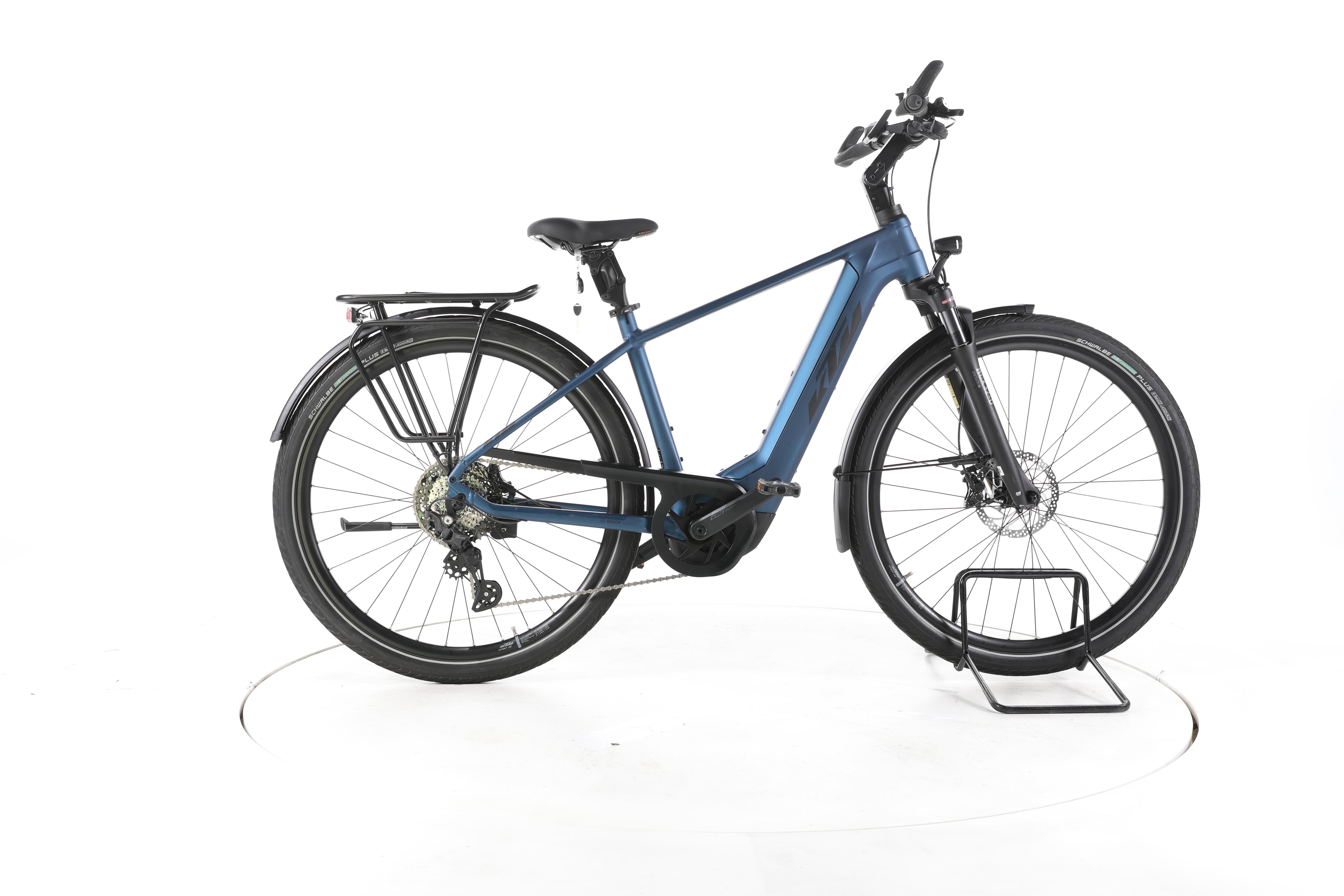 KTM Macina Style 730 Trekking E-Bike - Image 1